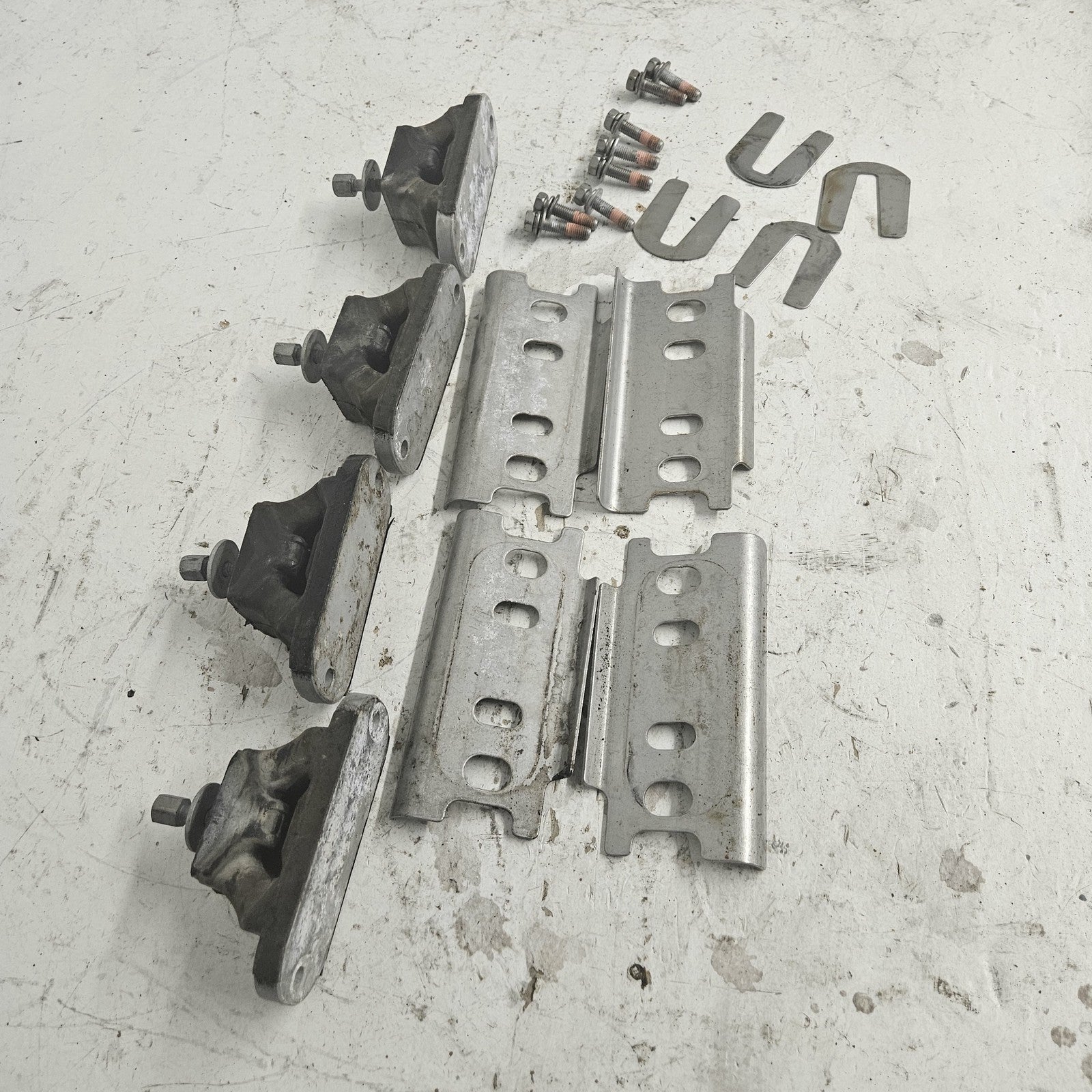 Yamaha WaveRunner 2012-2022 FX EX GP VX OEM Engine Mount Set # 67X-44517-10-00