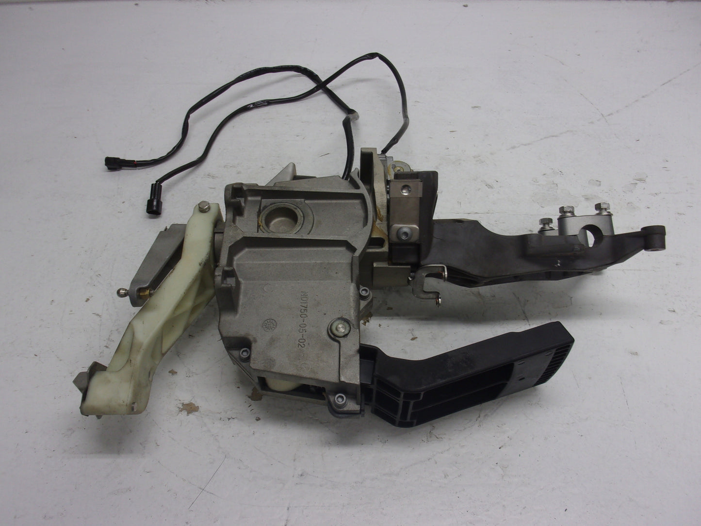 Yamaha WaveRunner 2012-2014 FX FXSHO 1.8 L OEM Steering Master # F2S-61400-00-00