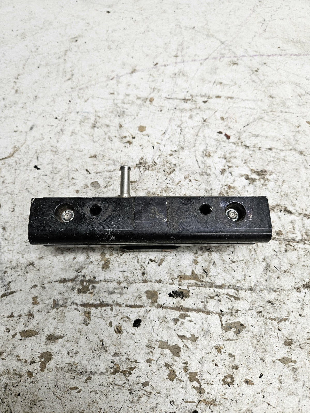 Sea Doo Bombardier 2000 GTX DI OEM Fuel Distributor + Injectors Part# 275500433