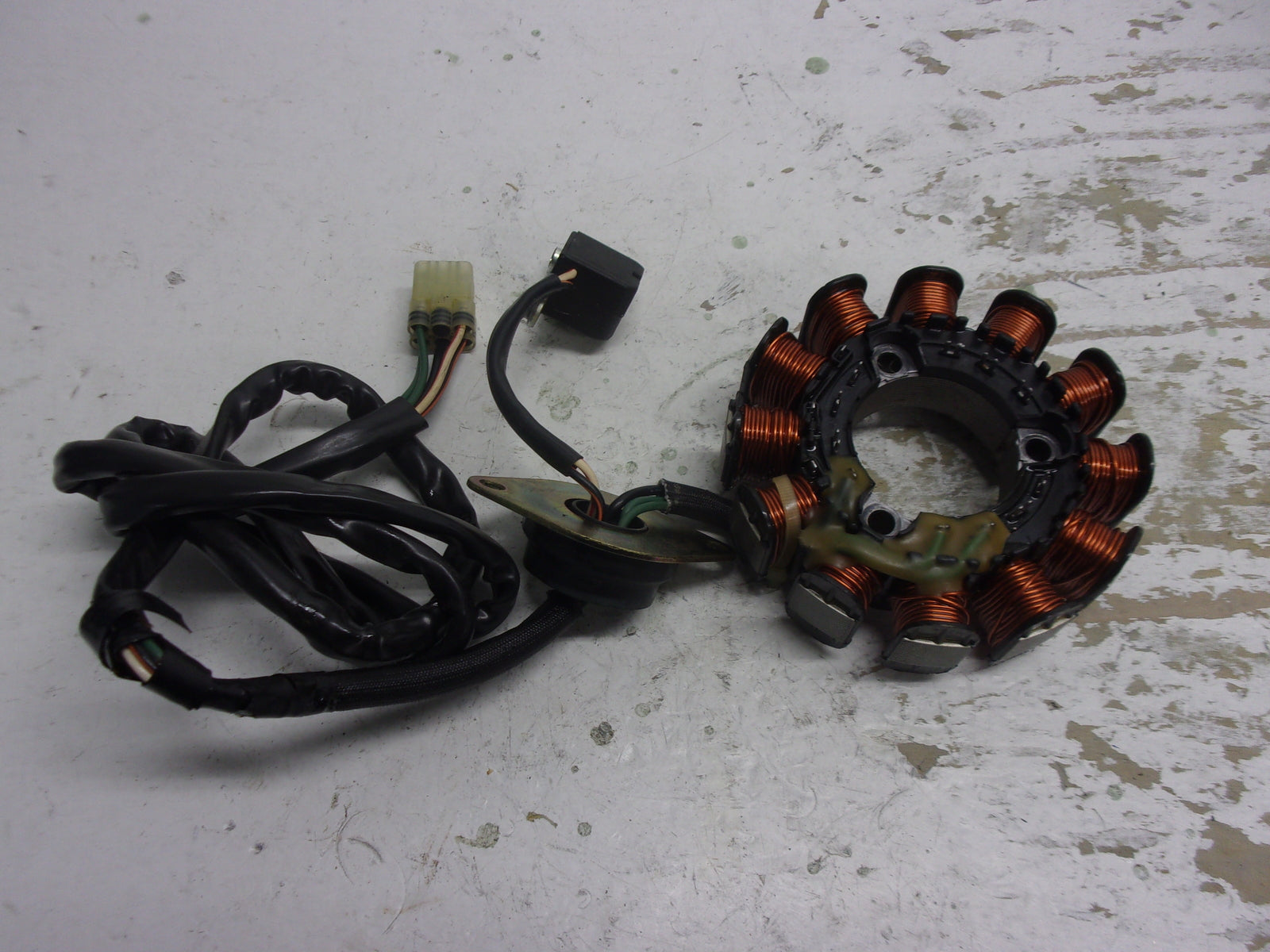 Yamaha Watercraft 1999-2005 GP XL XLT XA 1200 OEM Stator Part# 66V-85510-00-00