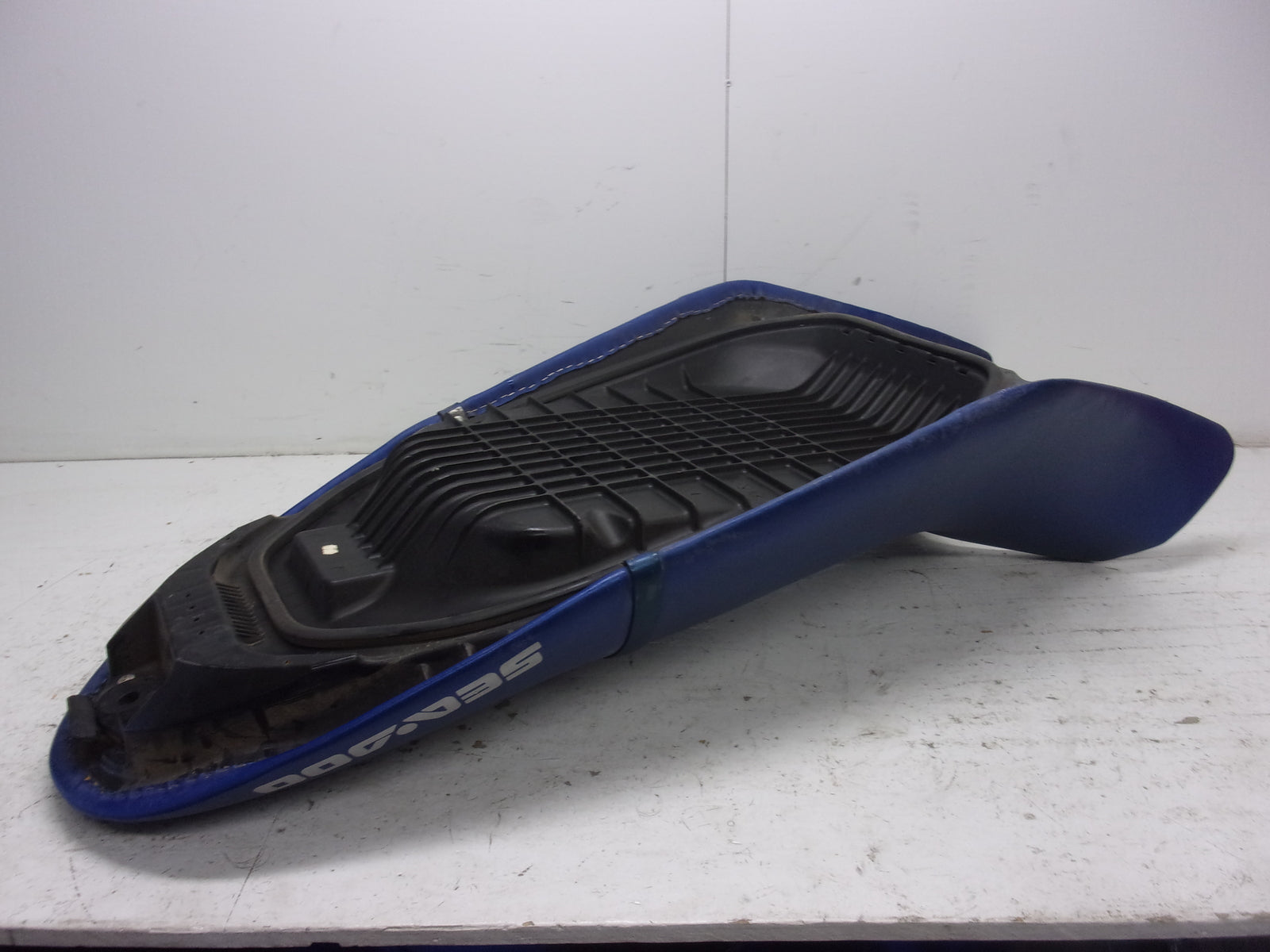 Sea Doo Bombardier 2001-2002 RX / RX DI OEM Blue Seat Assembly Part# 269000703