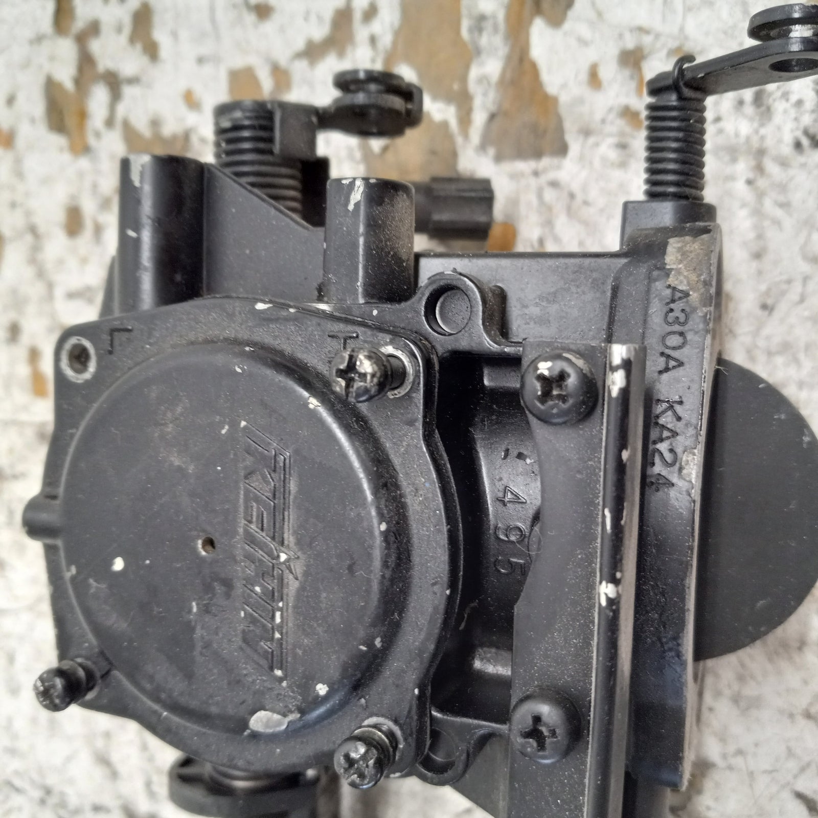 Polaris PWC Watercraft 1997 SL 1050 OEM Carburetor Bank Part# 1253190