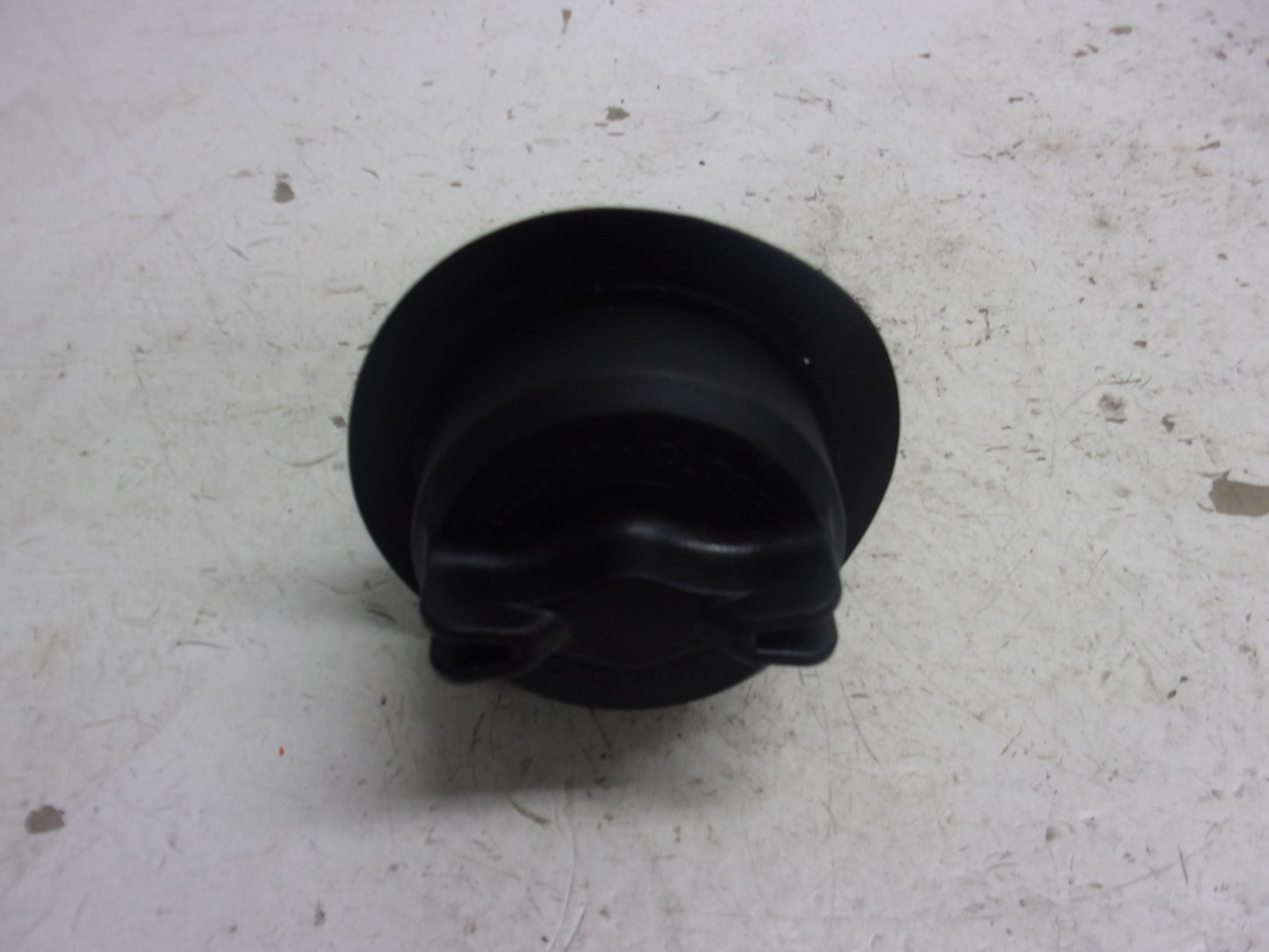 Yamaha WaveRunner 2015-2020 VX VXS VXR GP OEM Fuel Cap + Socket F2X-U7831-00-00