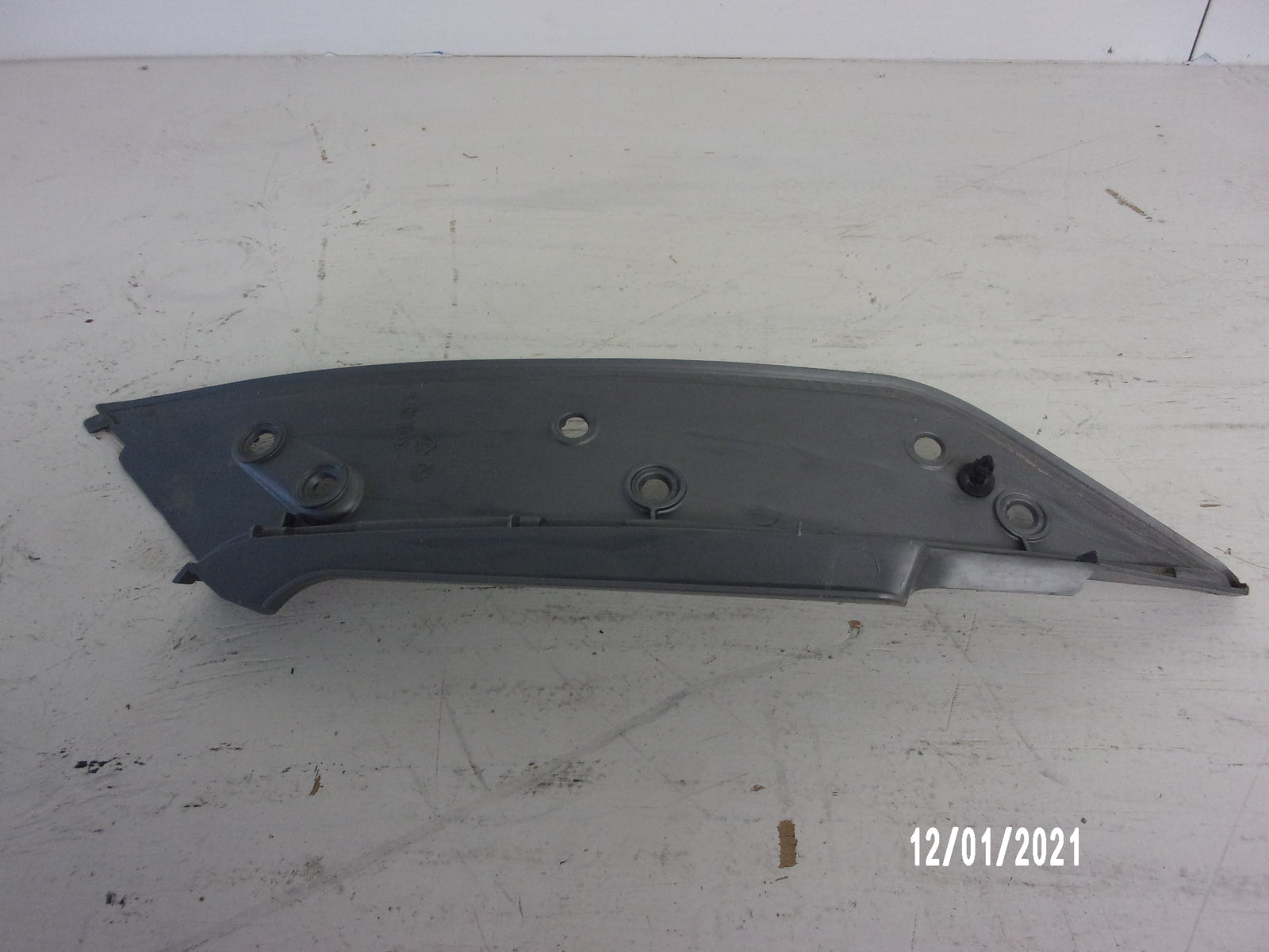 Sea Doo Bombardier PWC 2004 RXP OEM Left Hand Metallic Moulding # 291002004