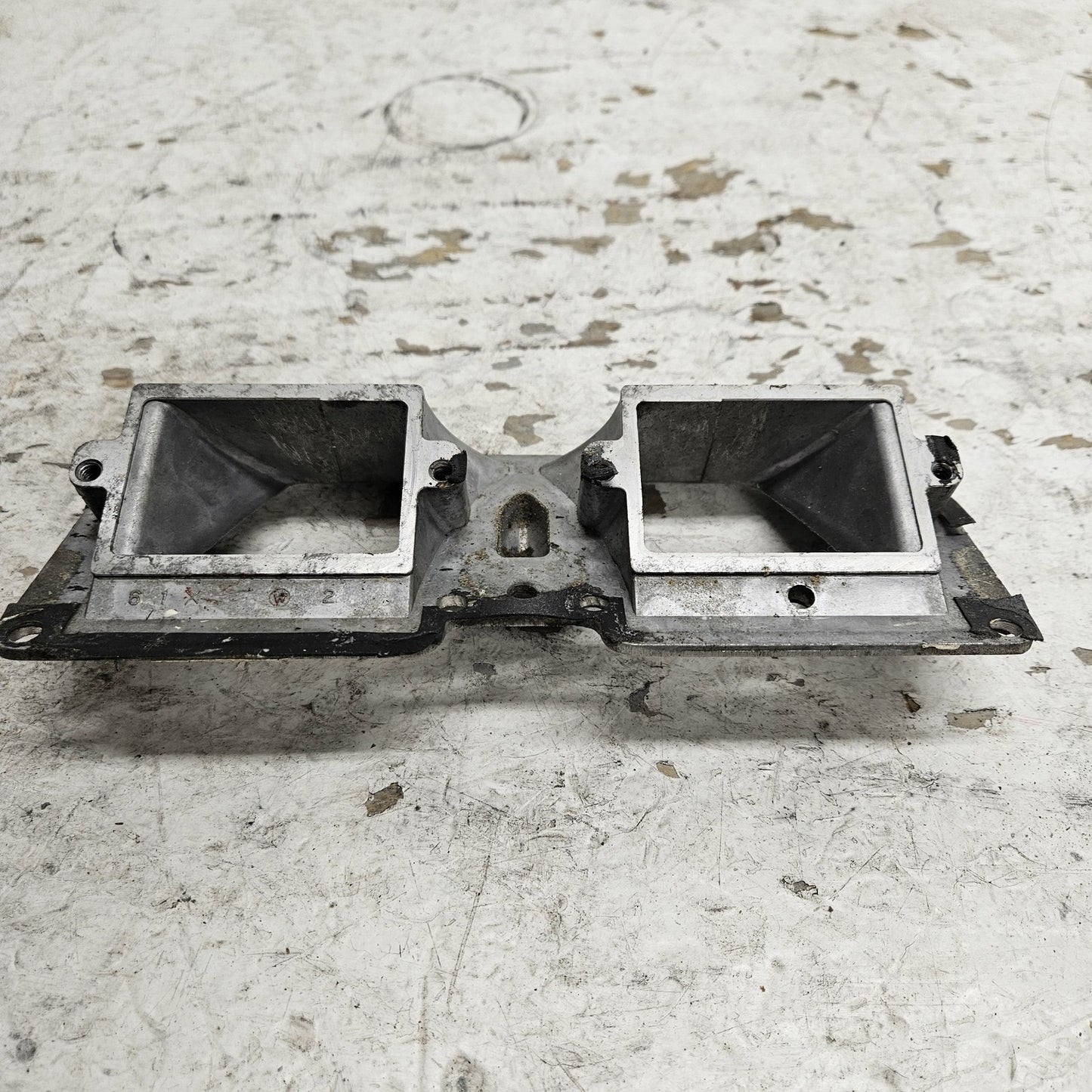 Yamaha Waverunner 1993-1997 Wave Blaster VXR FX1 Intake Manifold 61X-13641-00-94
