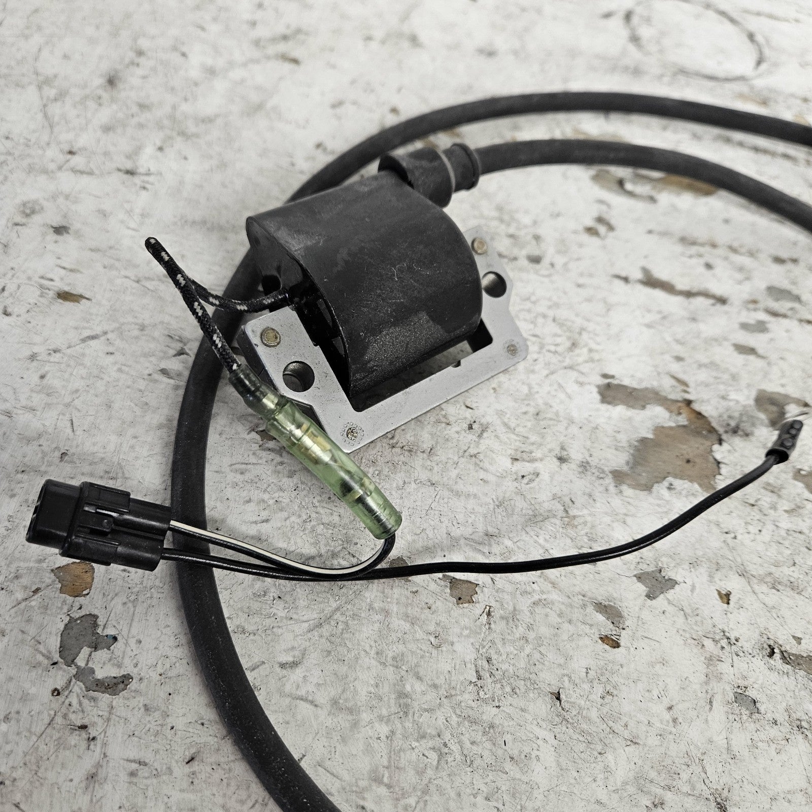 Kawasaki Jet Ski 1999-2005 STX-R Ultra 150 OEM Ignition Coil Part# 21121-3715