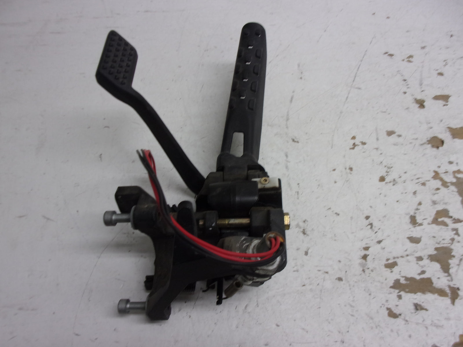 Can-Am  2019-2022 Ryker OEM Right Master Cylinder Footpeg + Support # 705601580