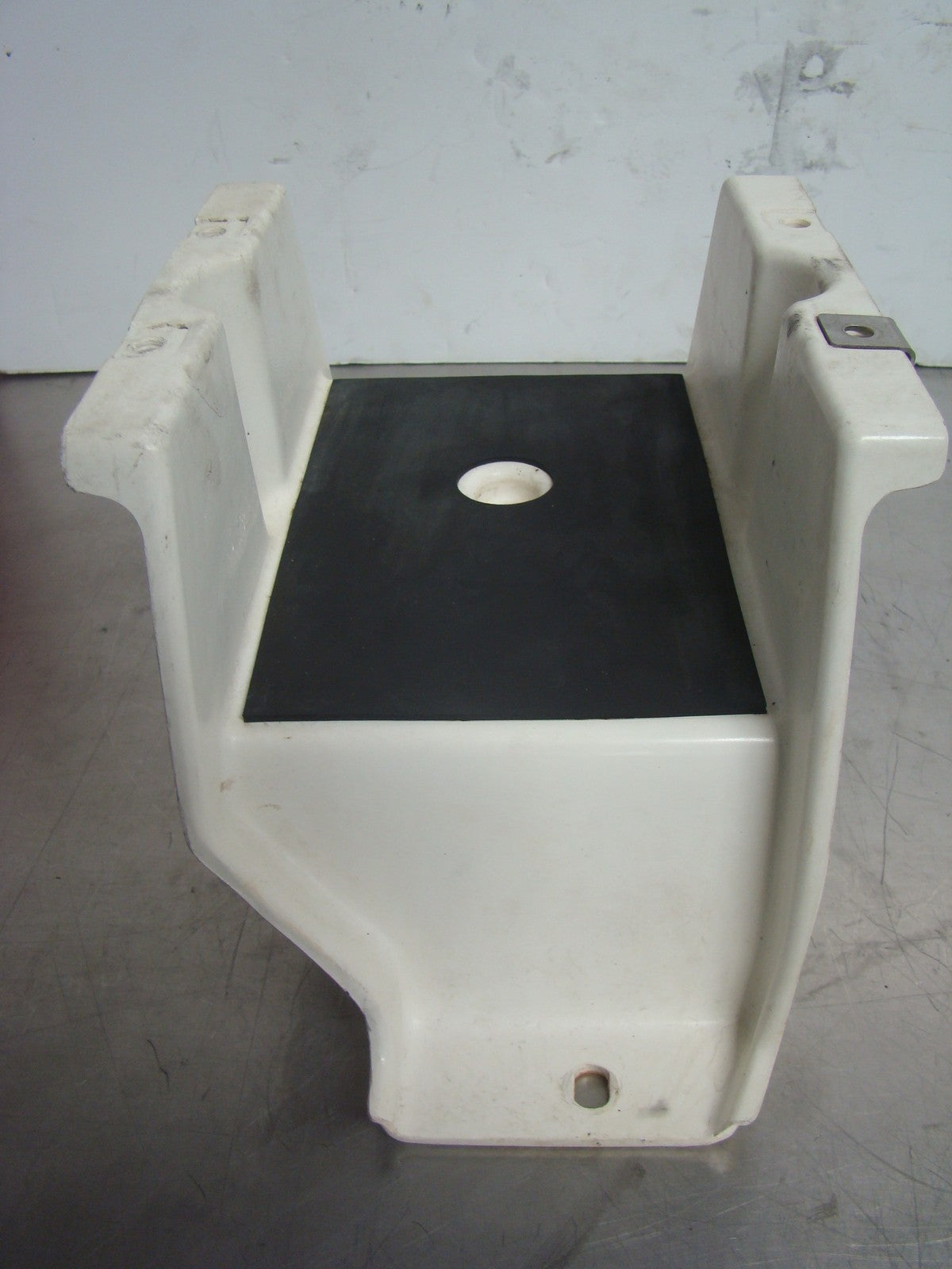 Kawasaki Jet Ski Jet Boat 1989-1992 Jet Mate Oil Tank Bracket Part# 23062-3701