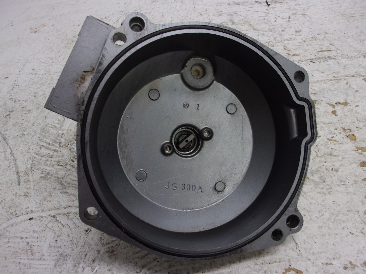 Kawasaki Jet Ski 1986-1990 JS300 300SX OEM Generator Cover + Oil Pump 14031-3703