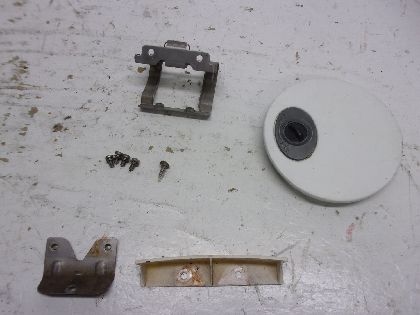 Kawasaki Jet Ski 1988-1989 650 SX OEM Fuel Tank Cap Cover Part# 14024-3732-F3