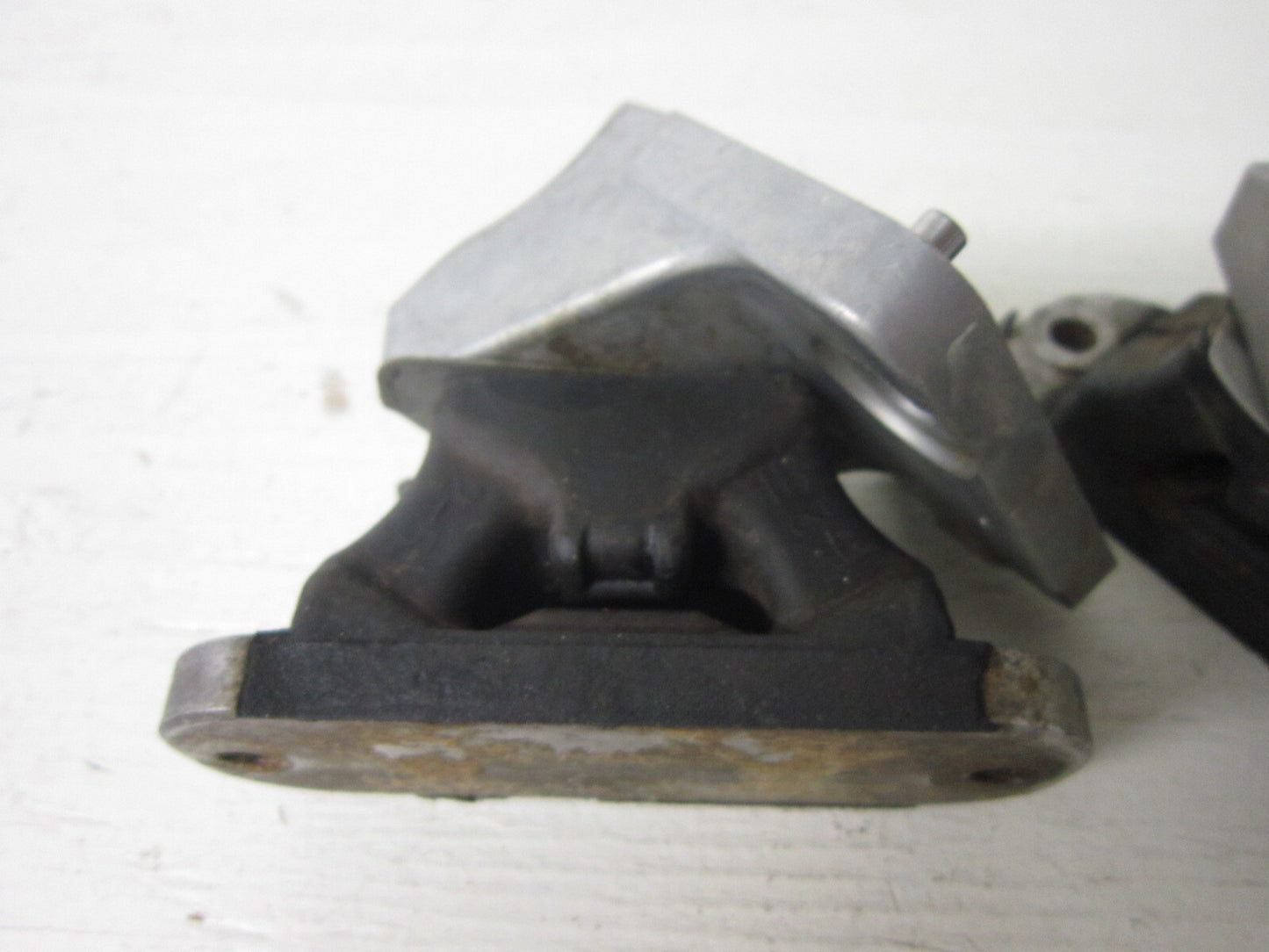 Yamaha Waverunner 2016-2021 VX EX V1 Engine Mount Set Of 2 Part# 6EY-41662-00-00
