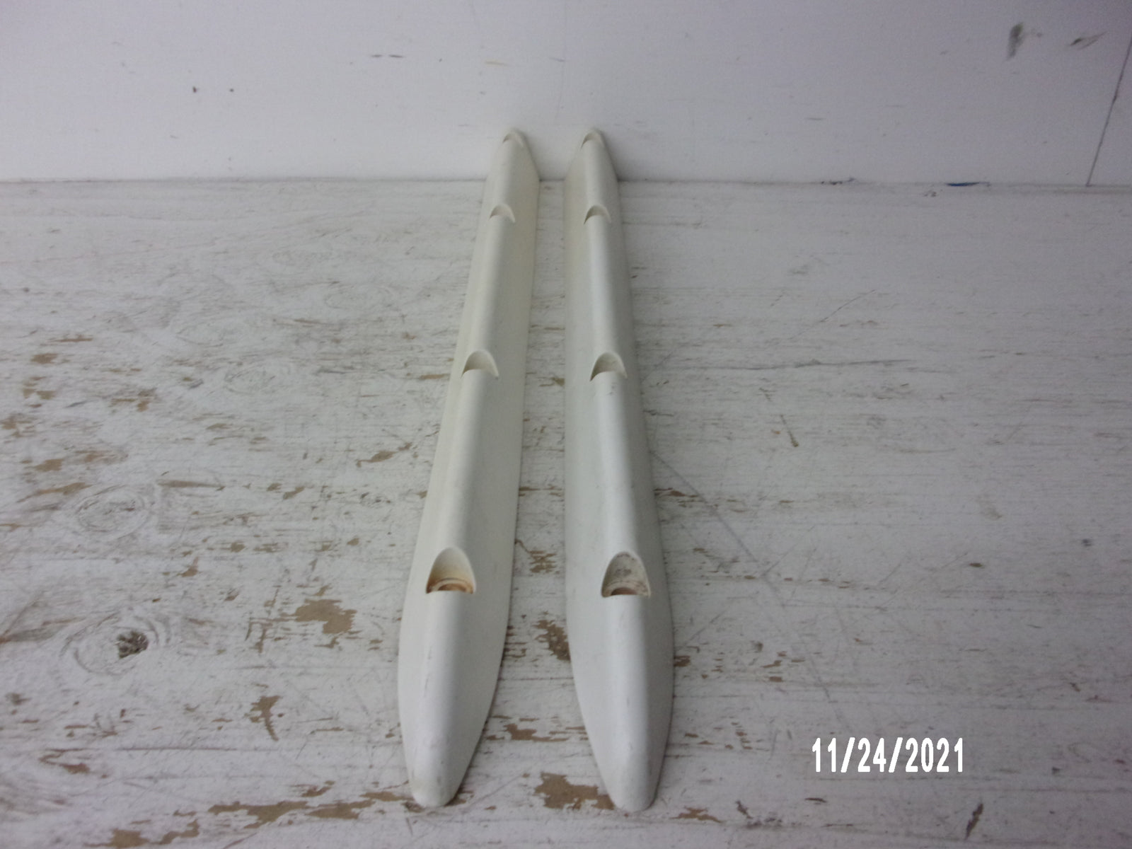 Kawasaki Jet Ski 1995 ZXI OEM White Stabilizer Set Part# 59437-3708-8U