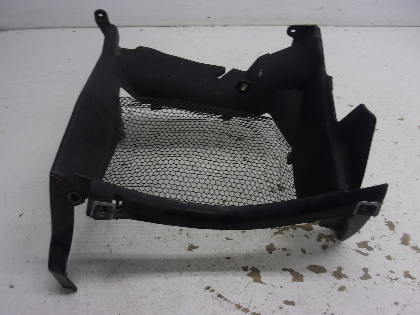 Can-Am Roadster 2008-2010 Spyder RS GS OEM Left Radiator Hub Cap Part# 705001485
