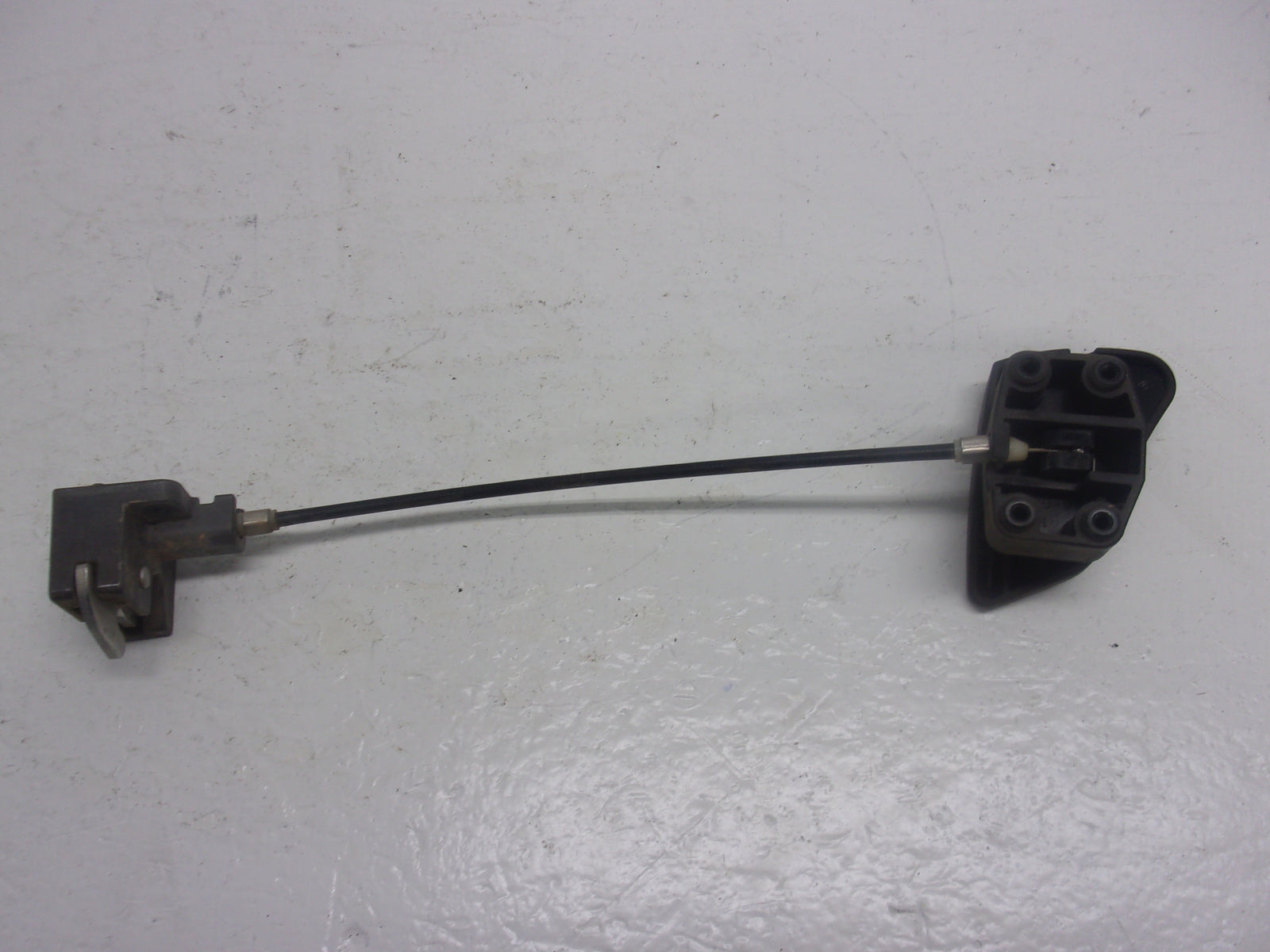 Yamaha Waverunner 2002-2005 FX1000 FX1100 FX140 Hood Latch # F1B-651A1-00-00