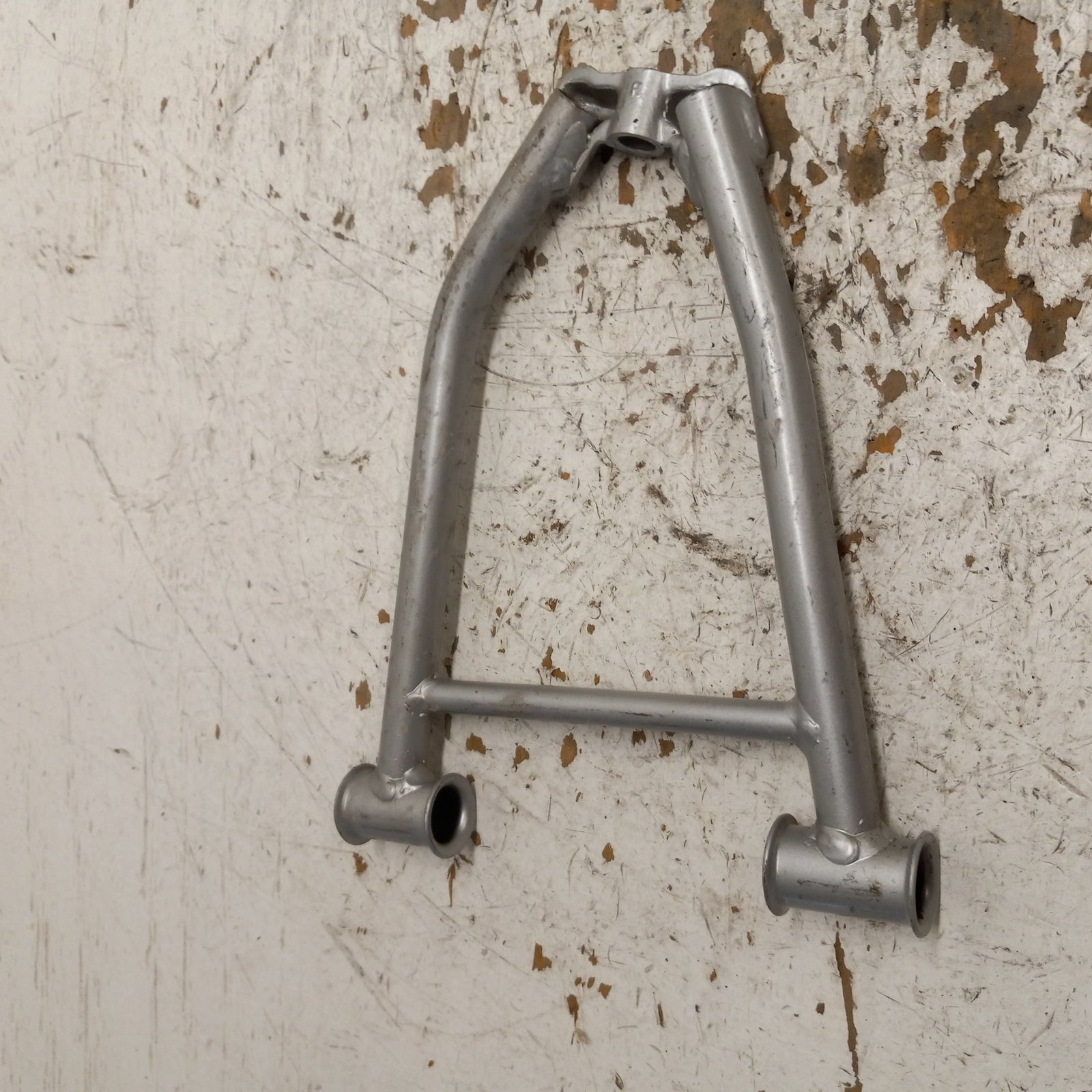 Polaris Snowmobile 2005 RMK OEM Silver RH Upper Control Arm # 2202937