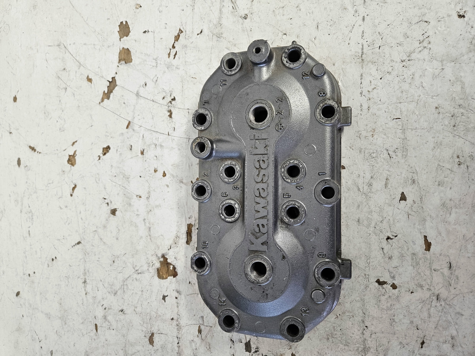 Kawasaki Jet Ski 1991-1995 650 Jet Mate X2 TS SC Silver Cylinder Head 11001-3716