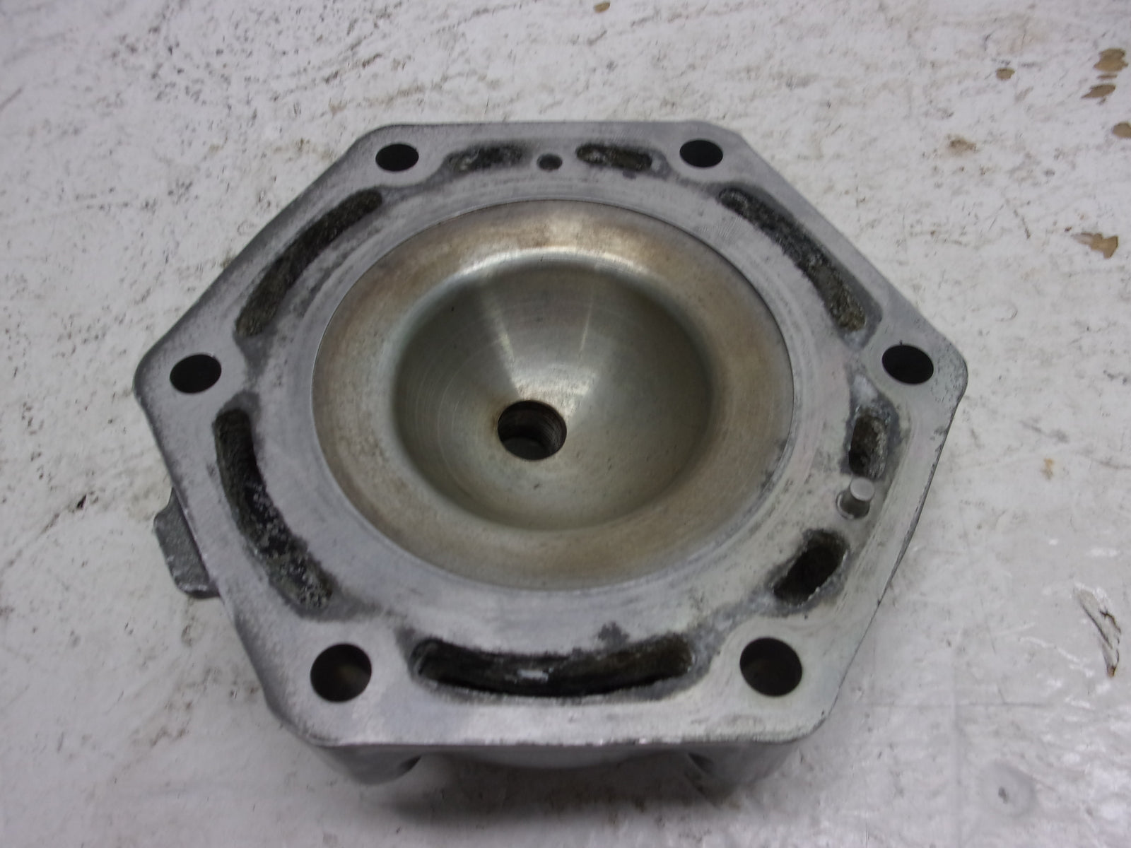 Kawasaki PWC Jet Ski 1999-2005 STX-R Ultra 150 OEM Cylinder Head # 11001-3741