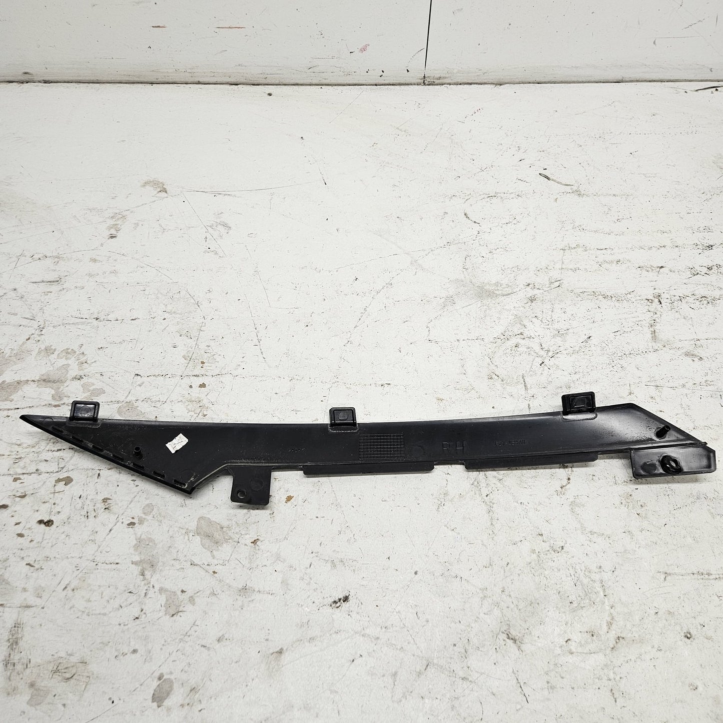Yamaha WaveRunner 2015-2020 VX GP VXR OEM Black RH Trim Part# F2X-U89AB-00-00