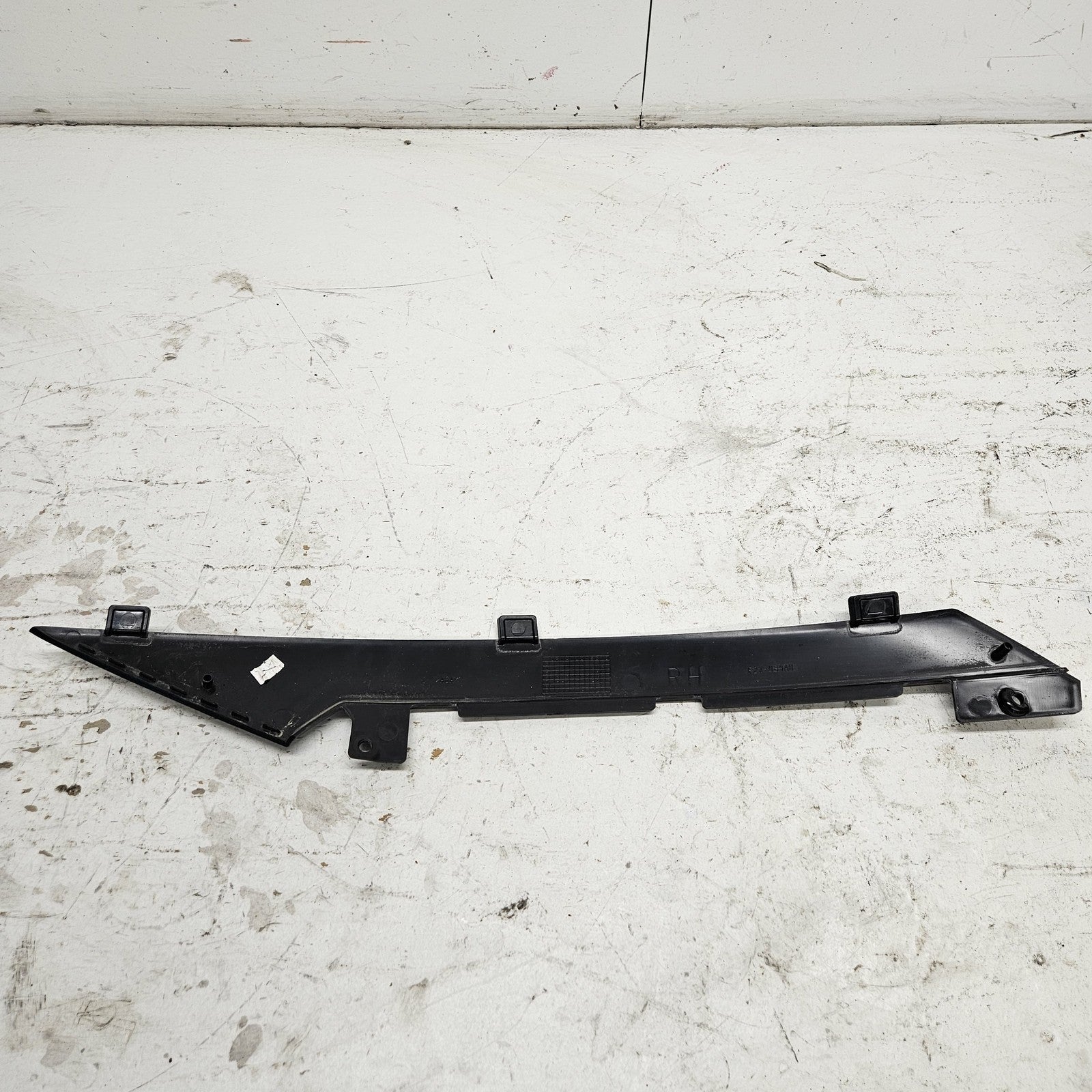 Yamaha WaveRunner 2015-2020 VX GP VXR OEM Black RH Trim Part# F2X-U89AB-00-00