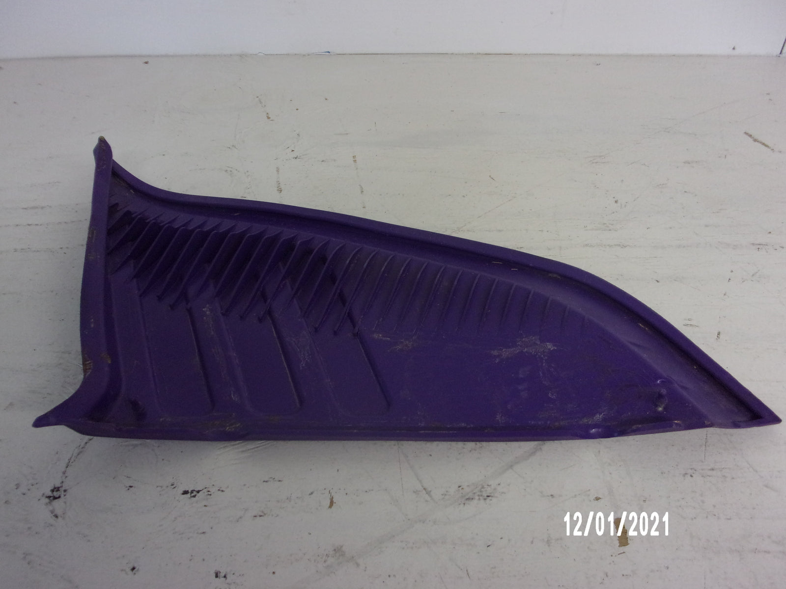Yamaha WaveRunner 1996 WaveBlaster 760 Purple Right Knee Pad # GK5-6353D-00-00
