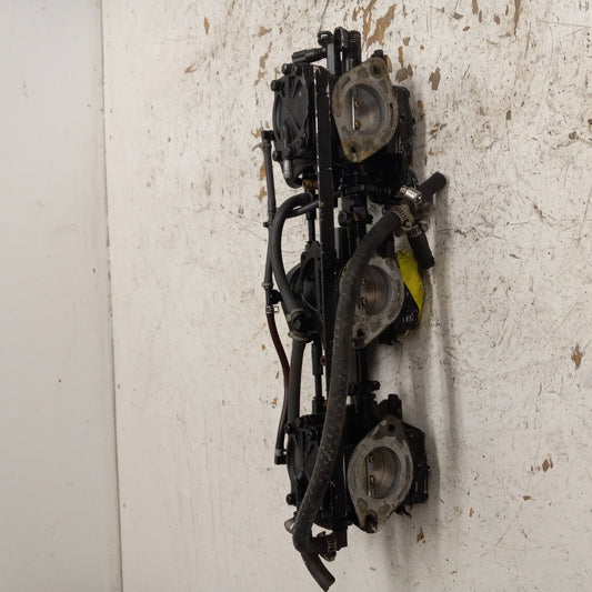 Polaris PWC Watercraft 1996 SL 900 OEM Carburetor Bank Part# 3050169