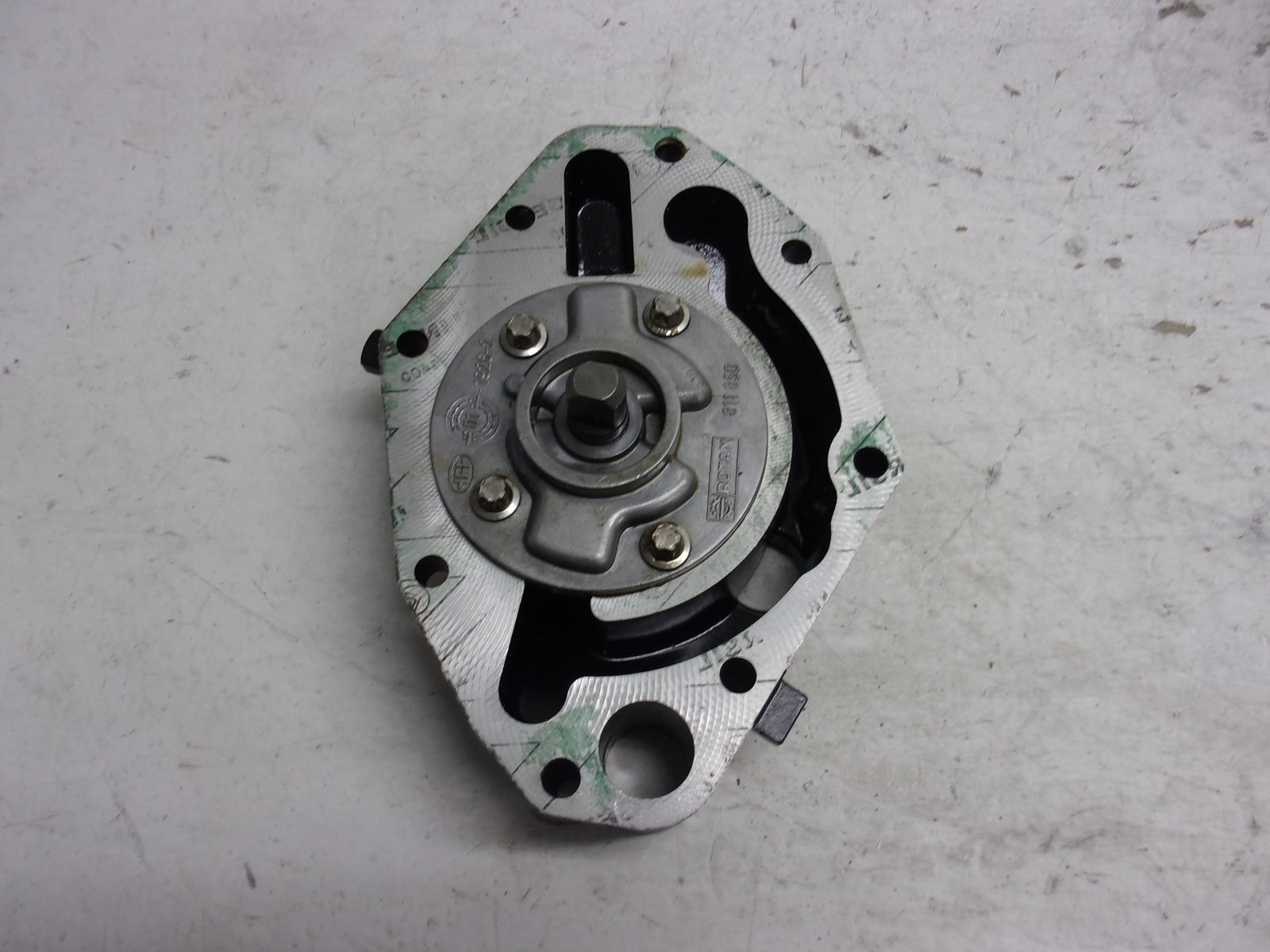 Sea Doo Bombardier 2003-2005 GTX 4-Tech OEM Oil Pump Housing # 420811840