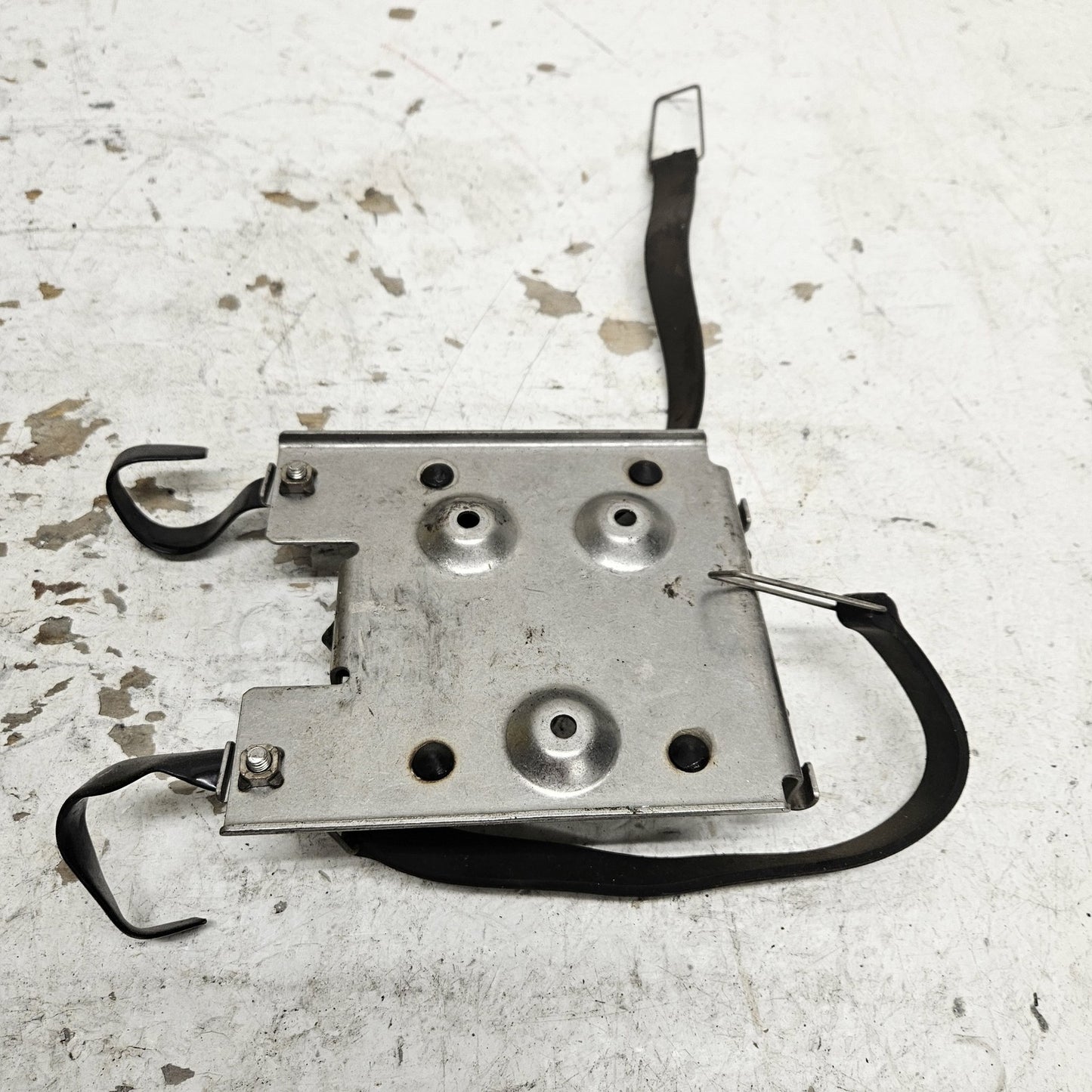 Kawasaki Jet Ski 1994-1997 ZXI 750-1100 Oil Tank Bracket + Straps # 11048-3773