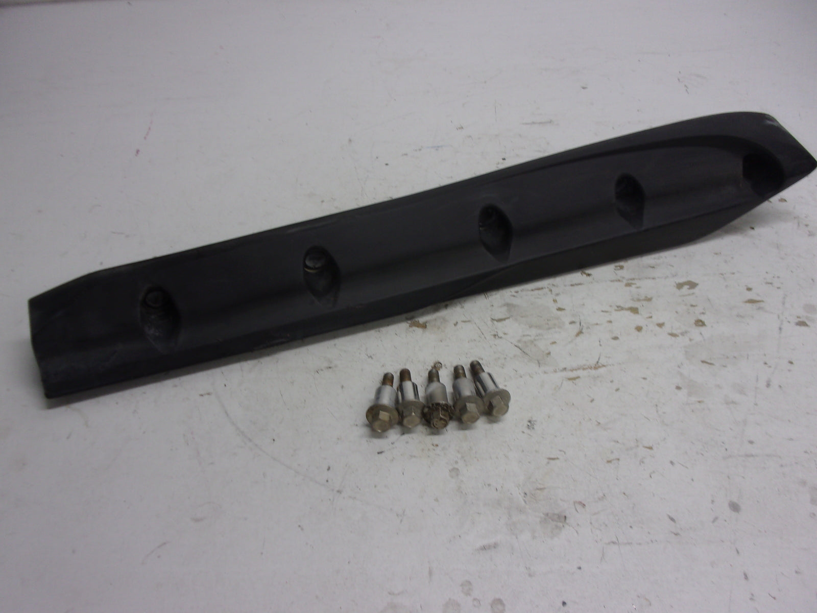 Yamaha WaveRunner 2004-2022 FX VX VXS VXR GP OEM Right Sponson # F1S-U883P-01-00