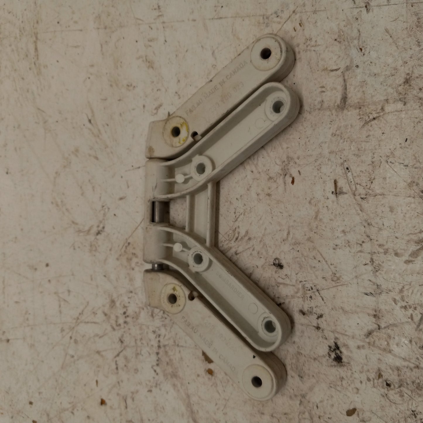 Sea Doo Bombardier 2000-2002 GTX XP LRV OEM White Hood Hinge Set Part 269700038