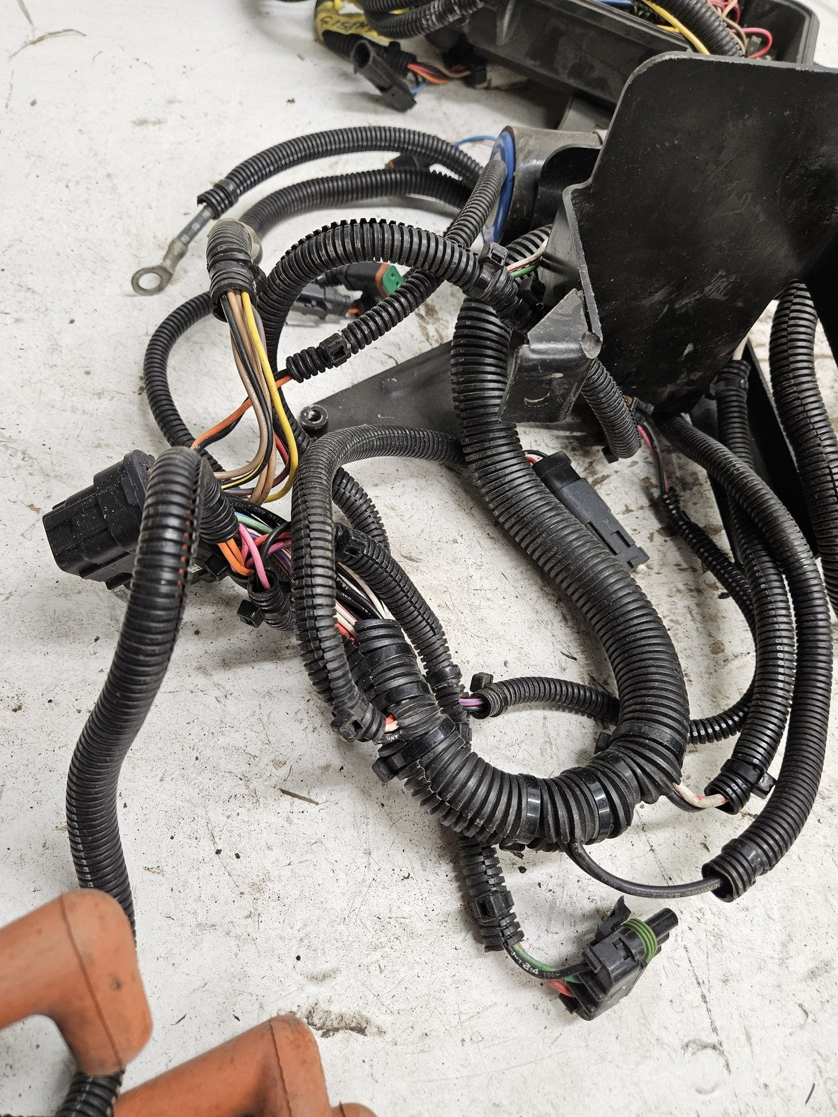 Polaris 2001 Genesis I-4Pass EFI Complete Electrical Box + Harness 4010379