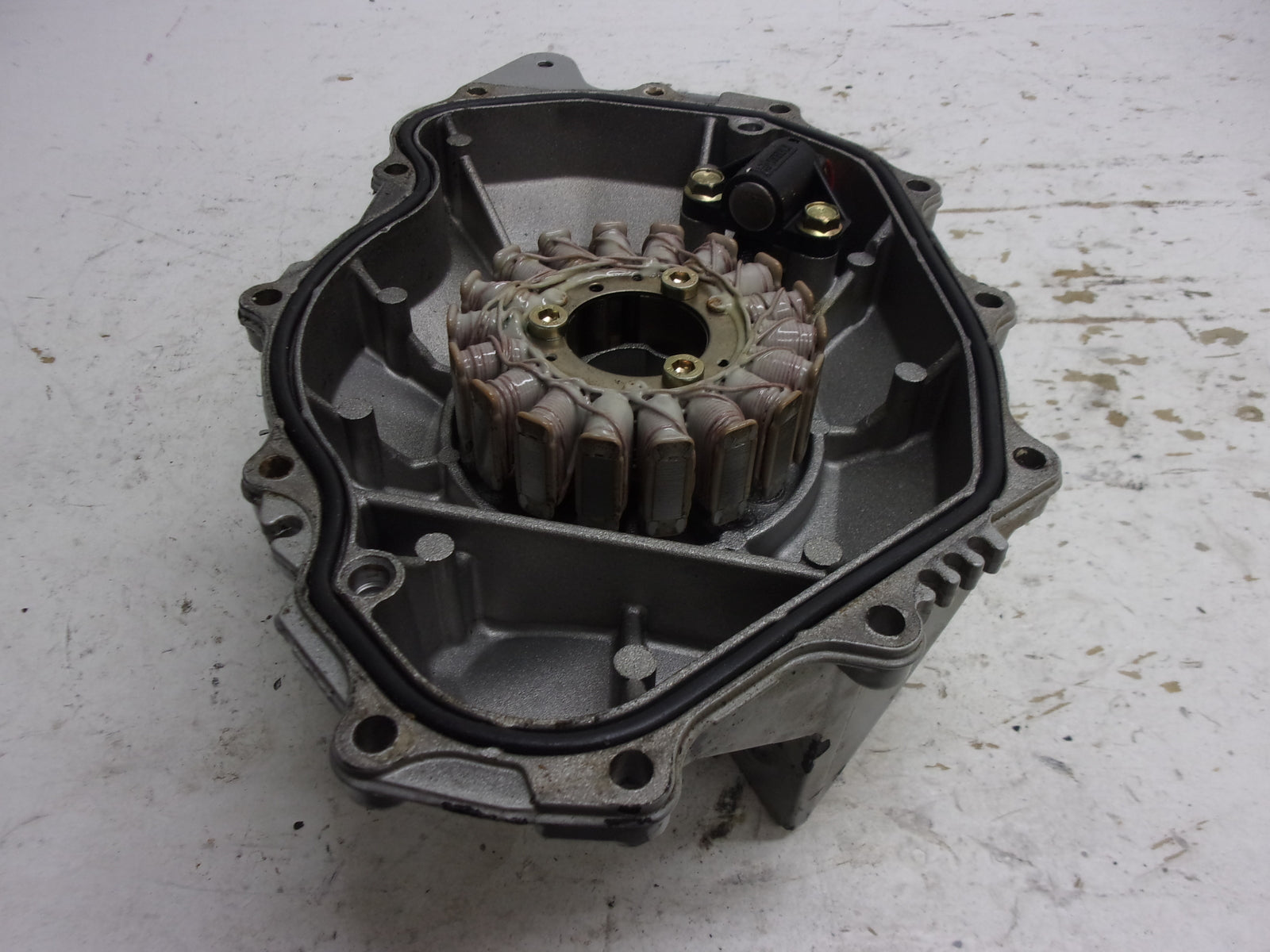 Sea Doo Bombardier 2003 GTX RX XP DI 951 OEM Stator + Ignition Cover # 420811421