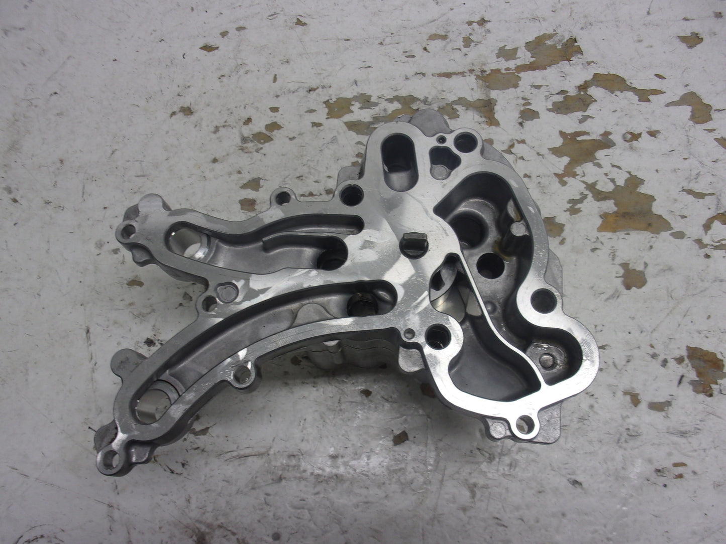 Yamaha Waverunner 2004-2005 FX HO FX Cruiser OEM Oil Pump Part# 6B6-13300-00-00