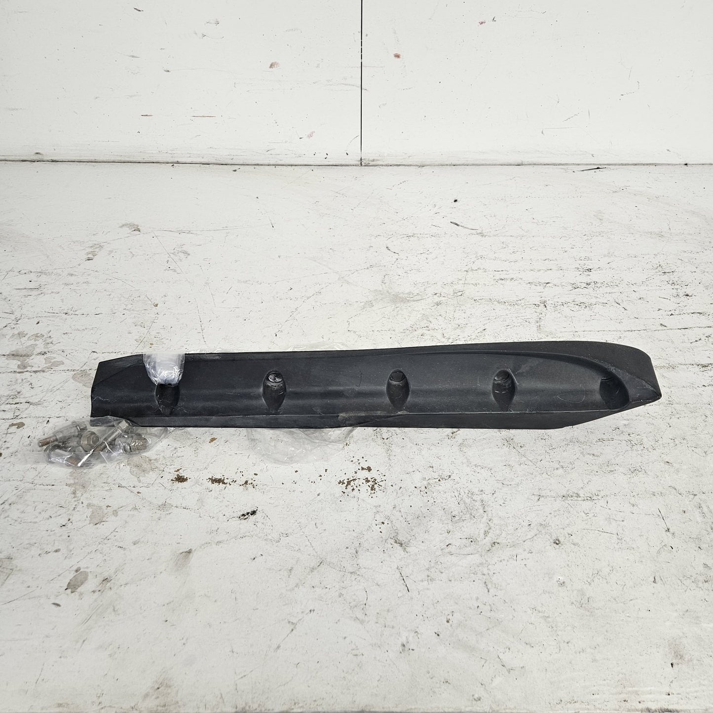 Yamaha WaveRunner 2004-2022 FX VX VXS VXR GP OEM Right Sponson # F1S-U883P-01-00