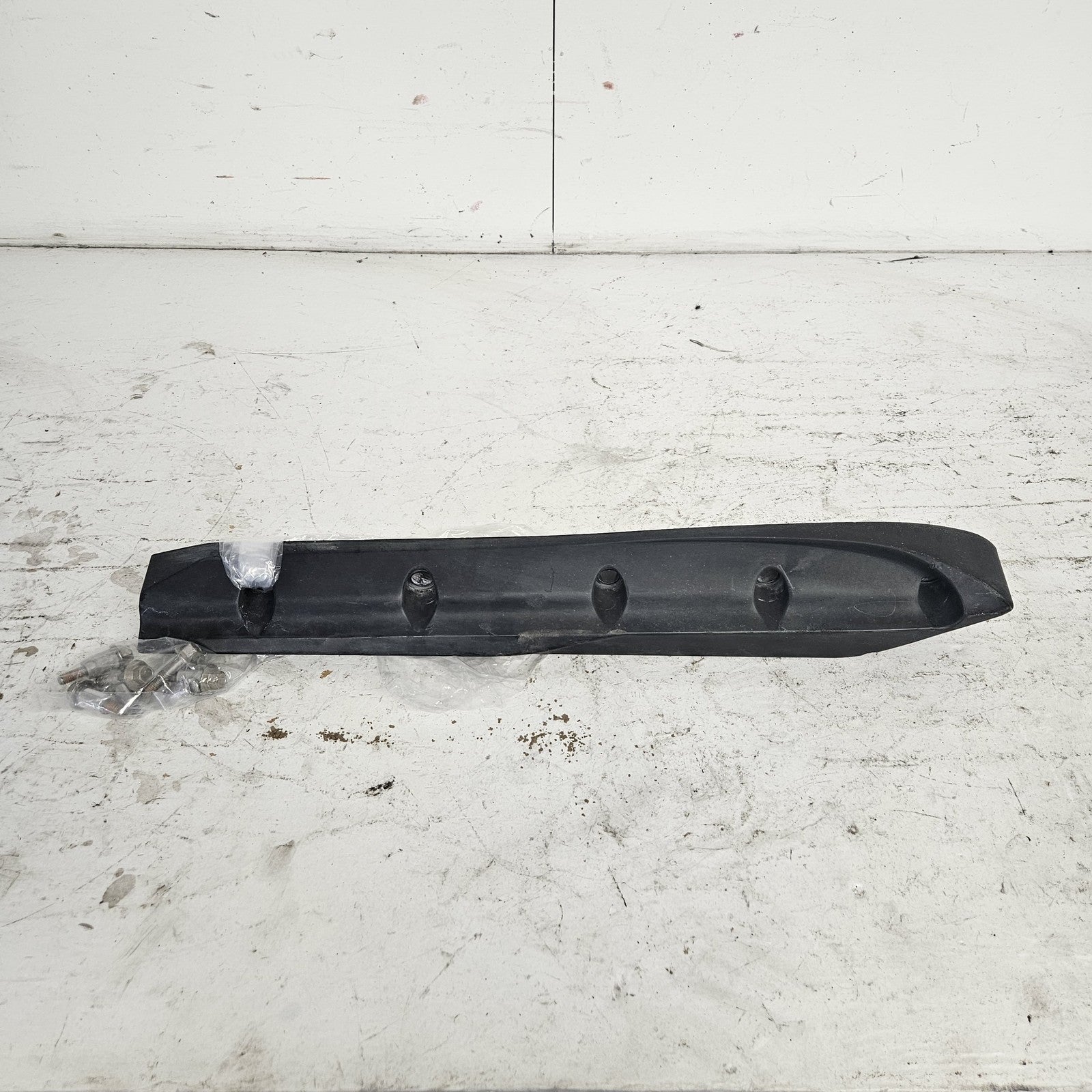 Yamaha WaveRunner 2004-2022 FX VX VXS VXR GP OEM Right Sponson # F1S-U883P-01-00
