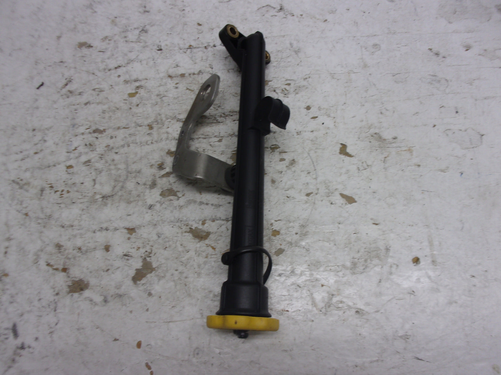 SeaDoo Bombardier 2006-2010 GTX RXP RXT GTI OEM Oil Filler Tube & Cap 420856510