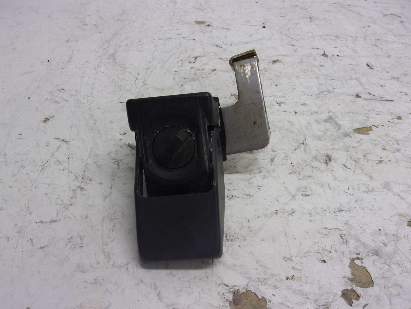 Kawasaki Jet Ski 1989-1992 TS OEM Hull Lock Assembly Part# 27017-3706