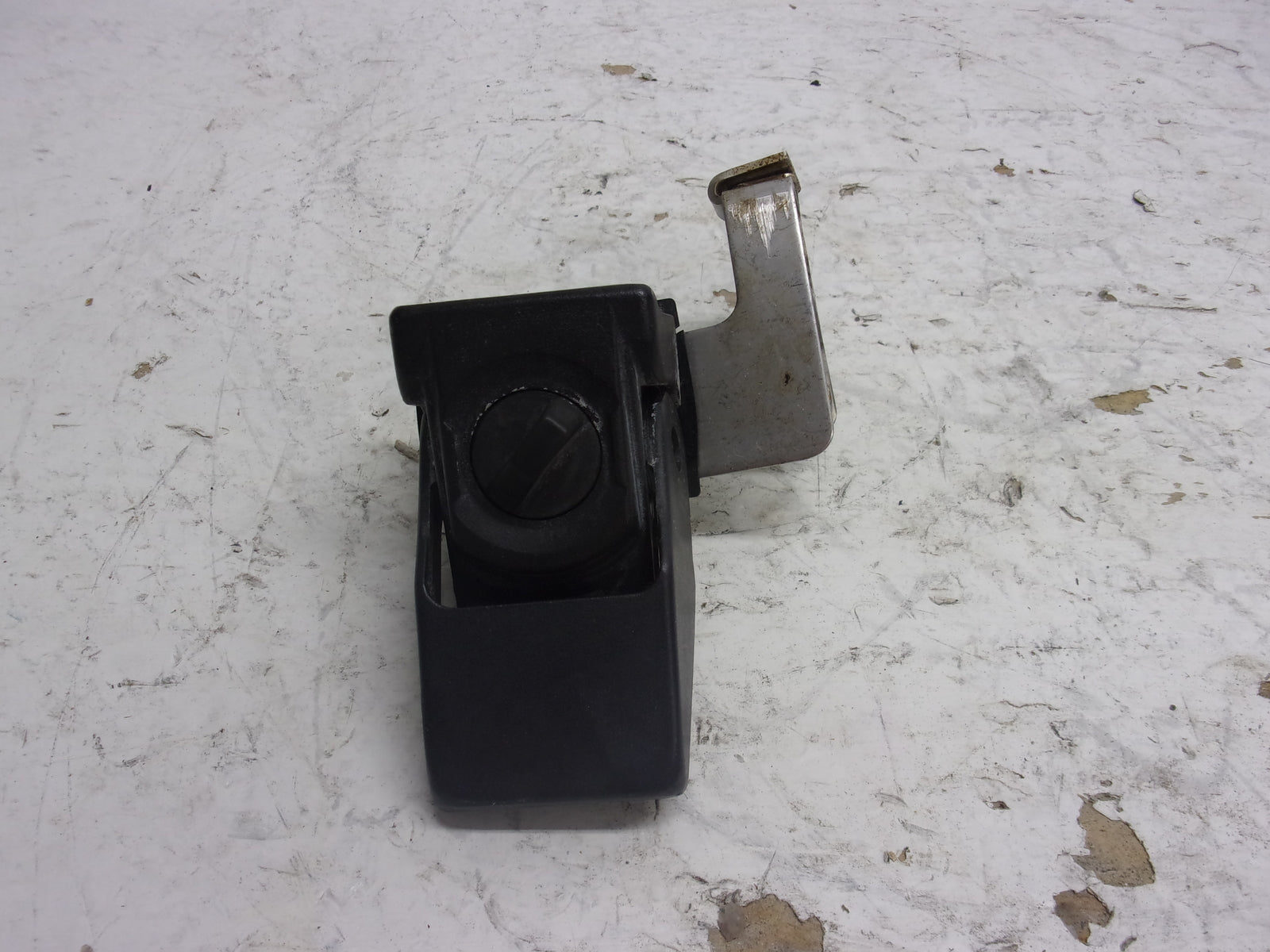 Kawasaki Jet Ski 1989-1992 TS OEM Hull Lock Assembly Part# 27017-3706