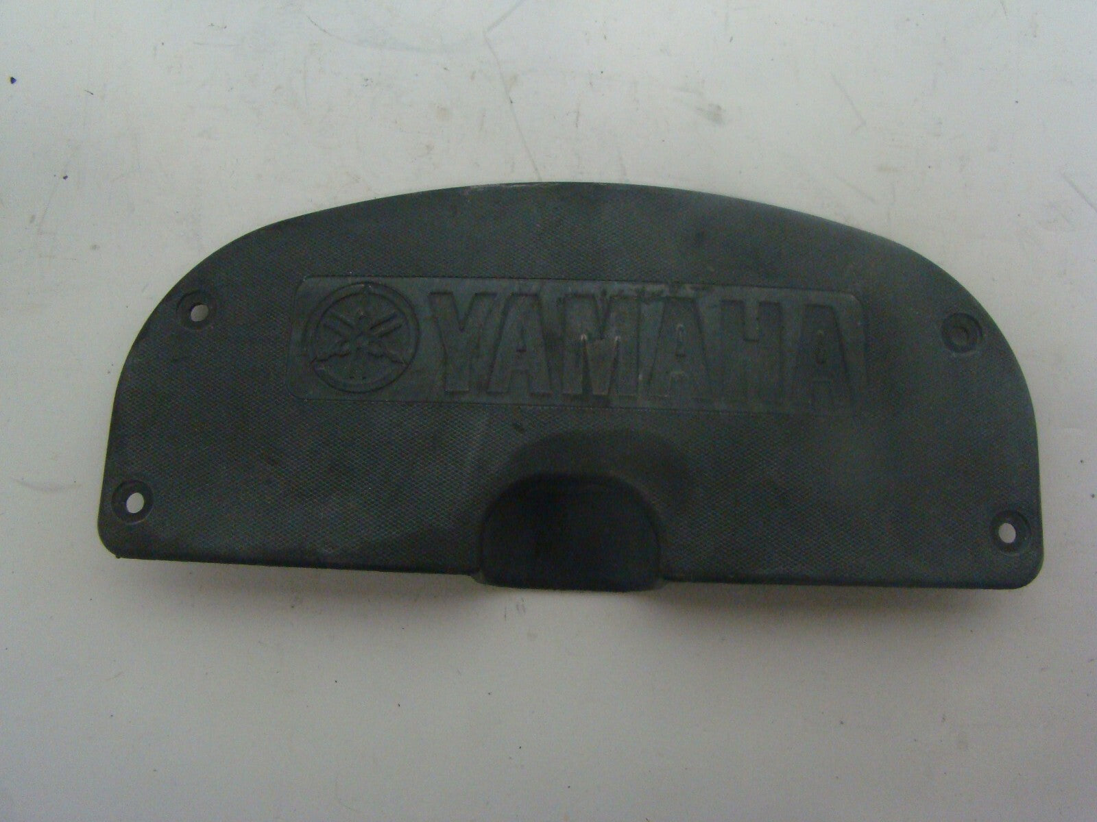 Yamaha Waverunner 03-2005 FX FX140 FX Center Cover Seal Part# F1B-U555B-00-00