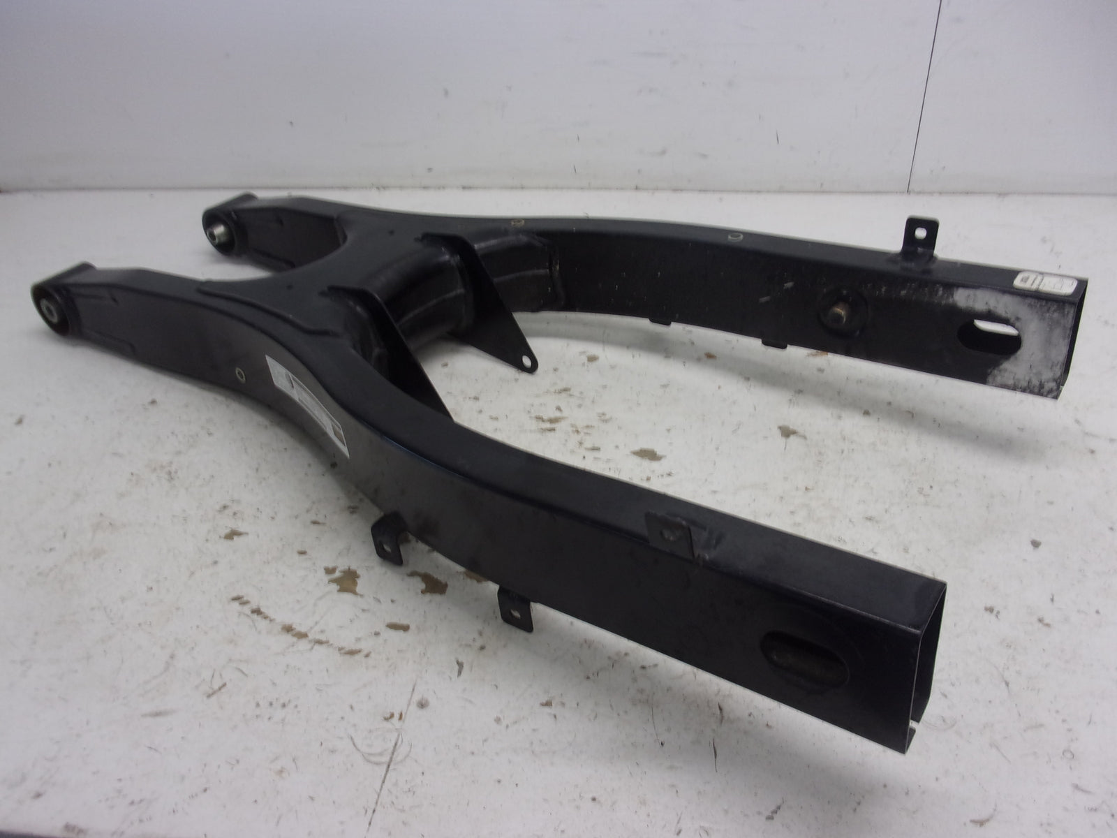 Can-Am Roadster 2009-2010 Spyder GS RS OEM Swing Arm Assembly Part# 706000671