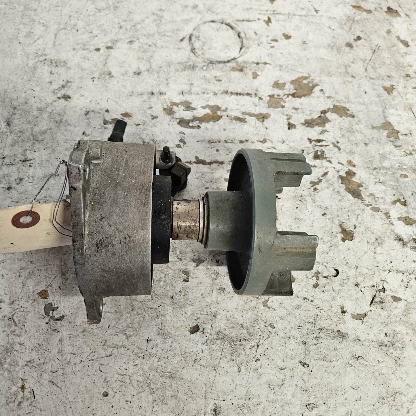 Yamaha 1997 WaveVenture 1100 Bearing Housing + Coupler Part# 61X-45332-02-97