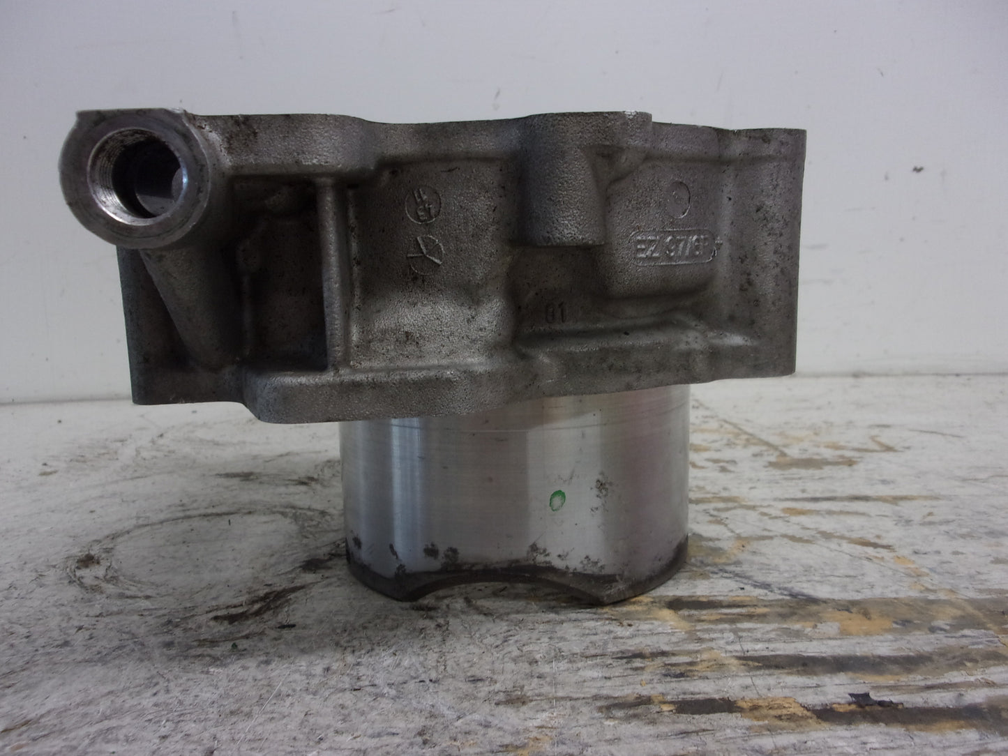 Can-Am Roadster 2011-2016 Spyder RS ST RT OEM Standard Cylinder Part 420623912