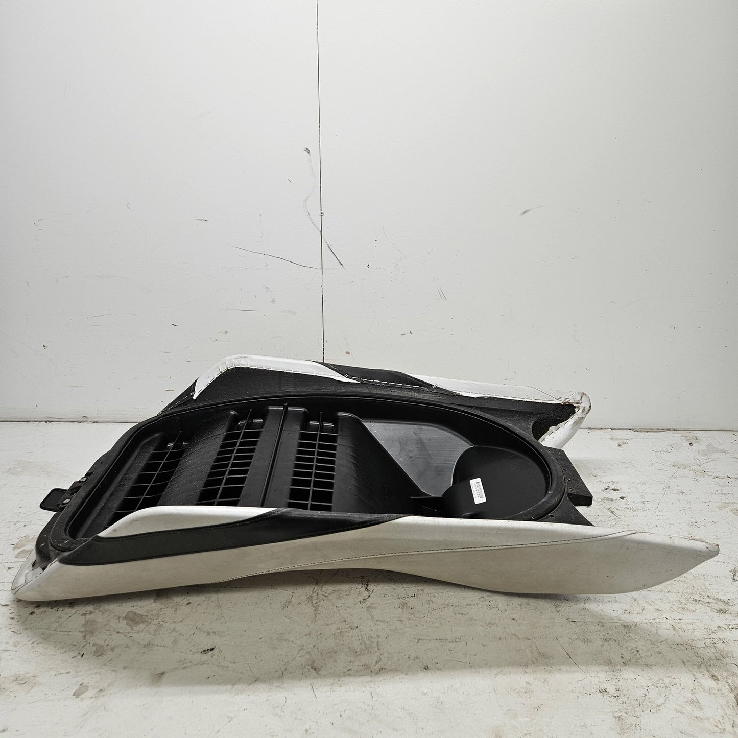 Yamaha WaveRunner PWC 2019 VX Cruiser / Deluxe OEM Double Seat # F2X-U371A-B0-00