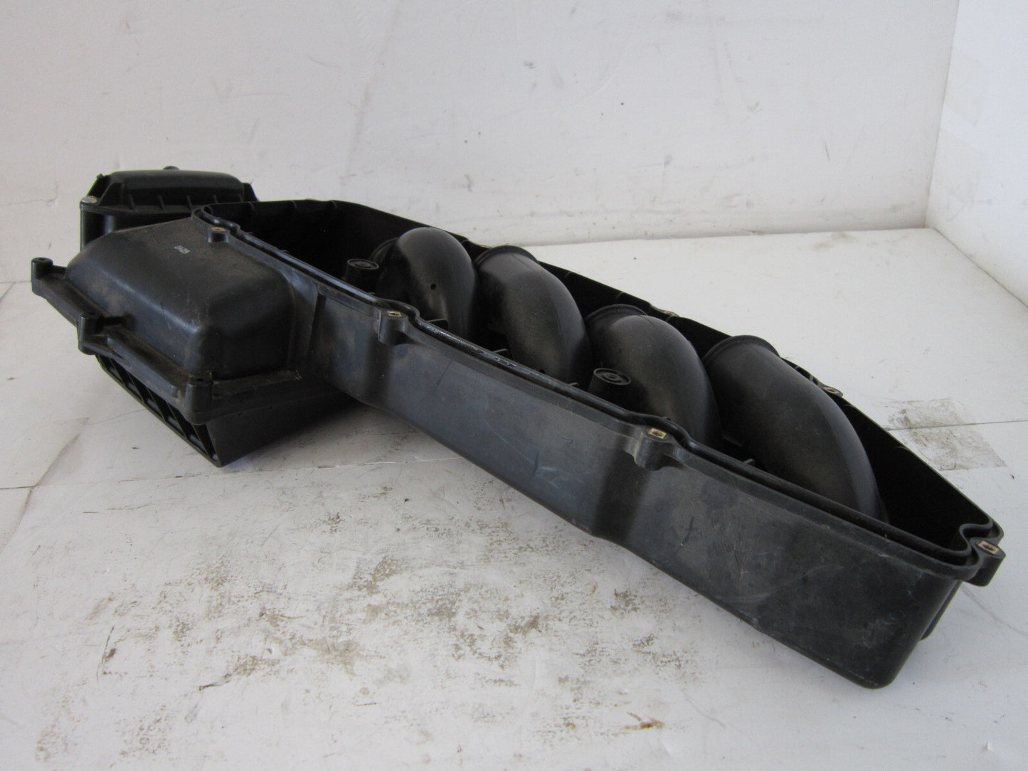 Honda Aquatraxx 2002-2003 F-12  OEM Air Cleaner Box Assembly Part# 17231-HW2-670