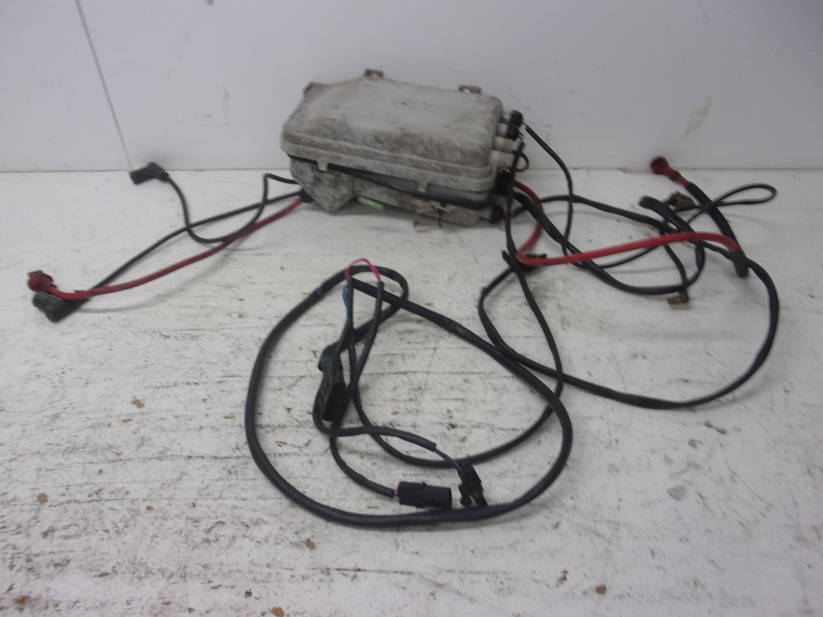 Sea Doo Bombardier 2001 GTS OEM Complete Electrical Box Assembly Part# 278001025