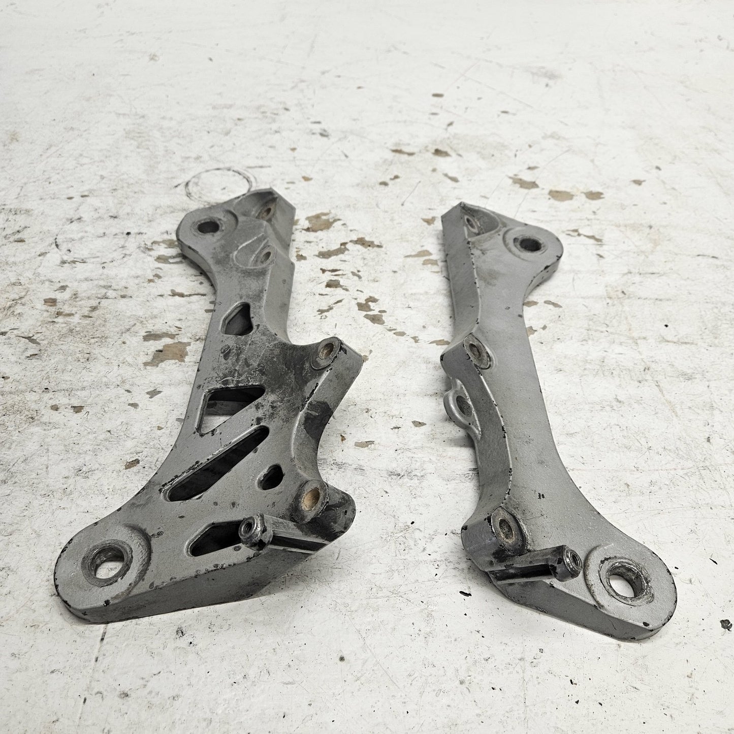 Yamaha WaveRunner 1998-2020 XL SJ GP Engine Bracket Set Part# 6R7-21415-01-94