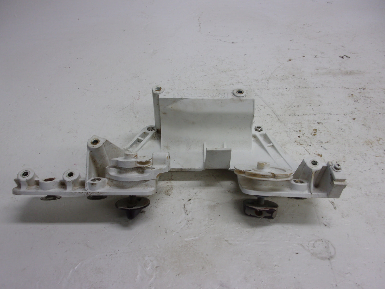 Kawasaki Jet Ski 1992-2002 750 SX SXI OEM Control Knob Bracket Part# 11047-3745