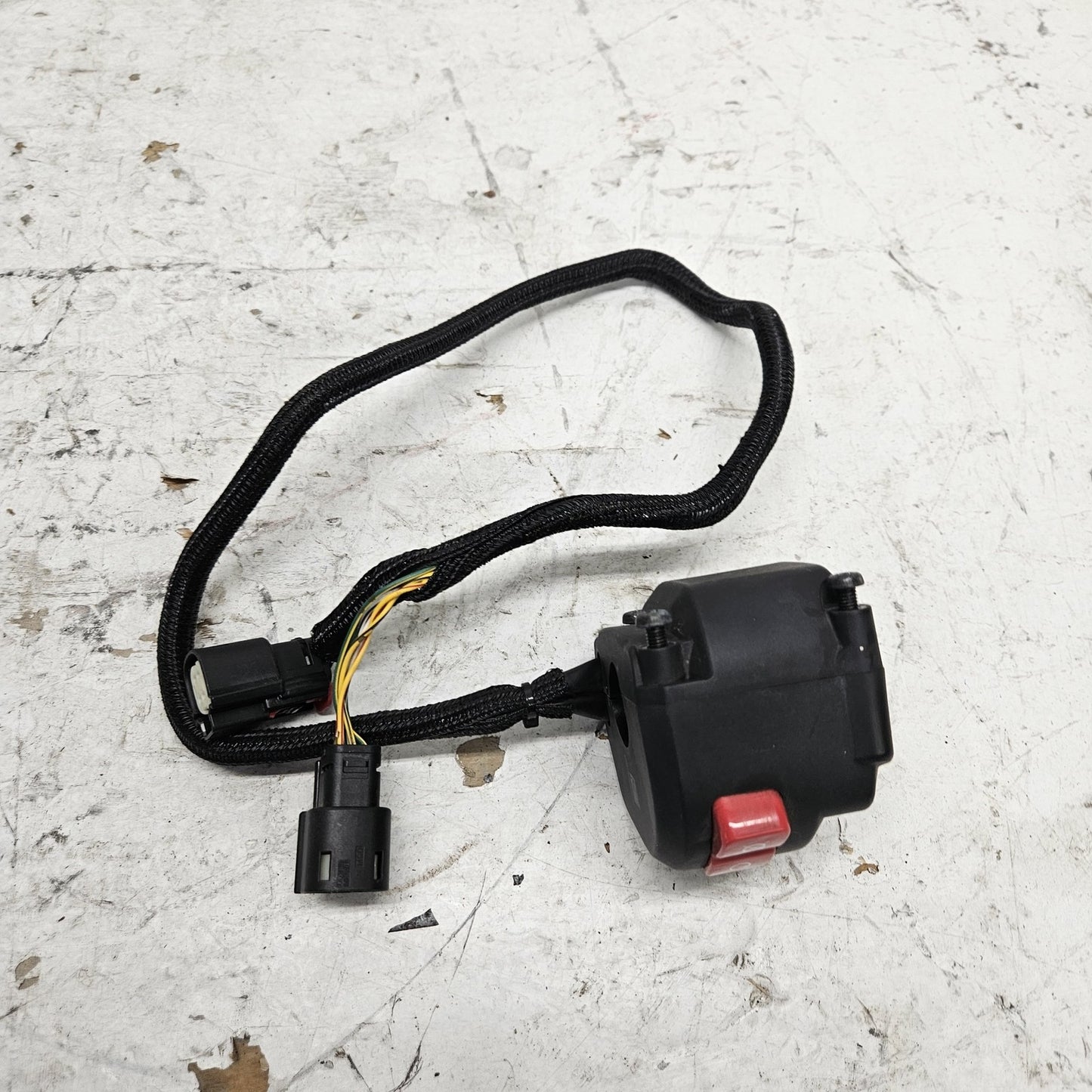 Can-Am Roadster 2019-2020 Ryker OEM Right Handlebar Switch + Grip Part 710005275