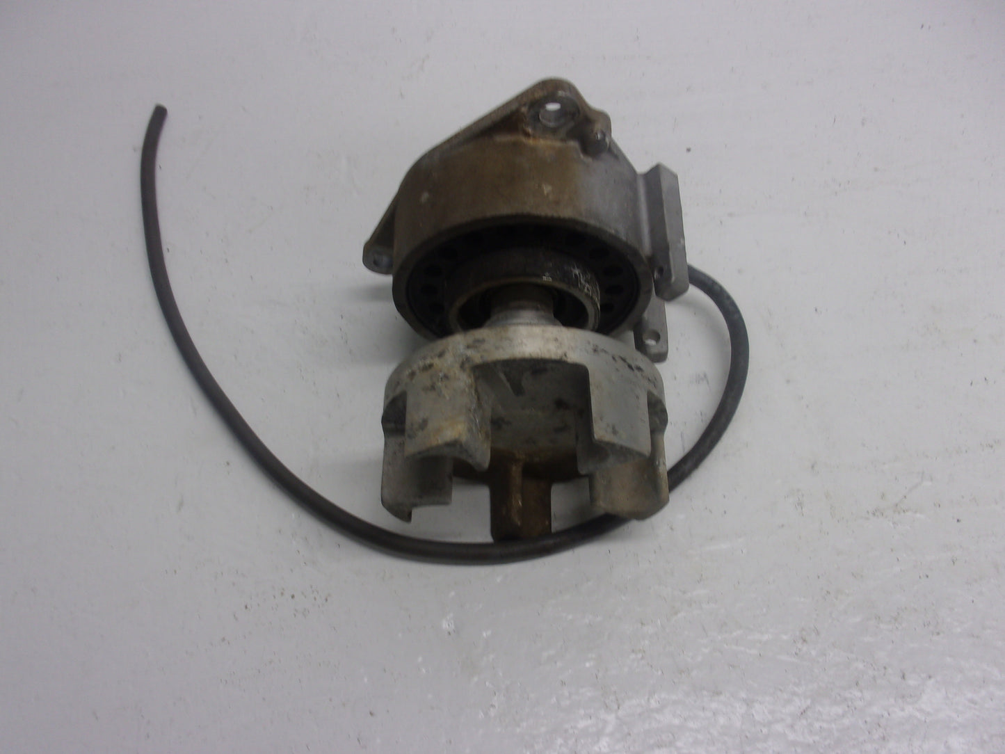 Yamaha Waverunner 2005 FX HO OEM Bearing Housing + Coupler Part# 61X-45332-03-94