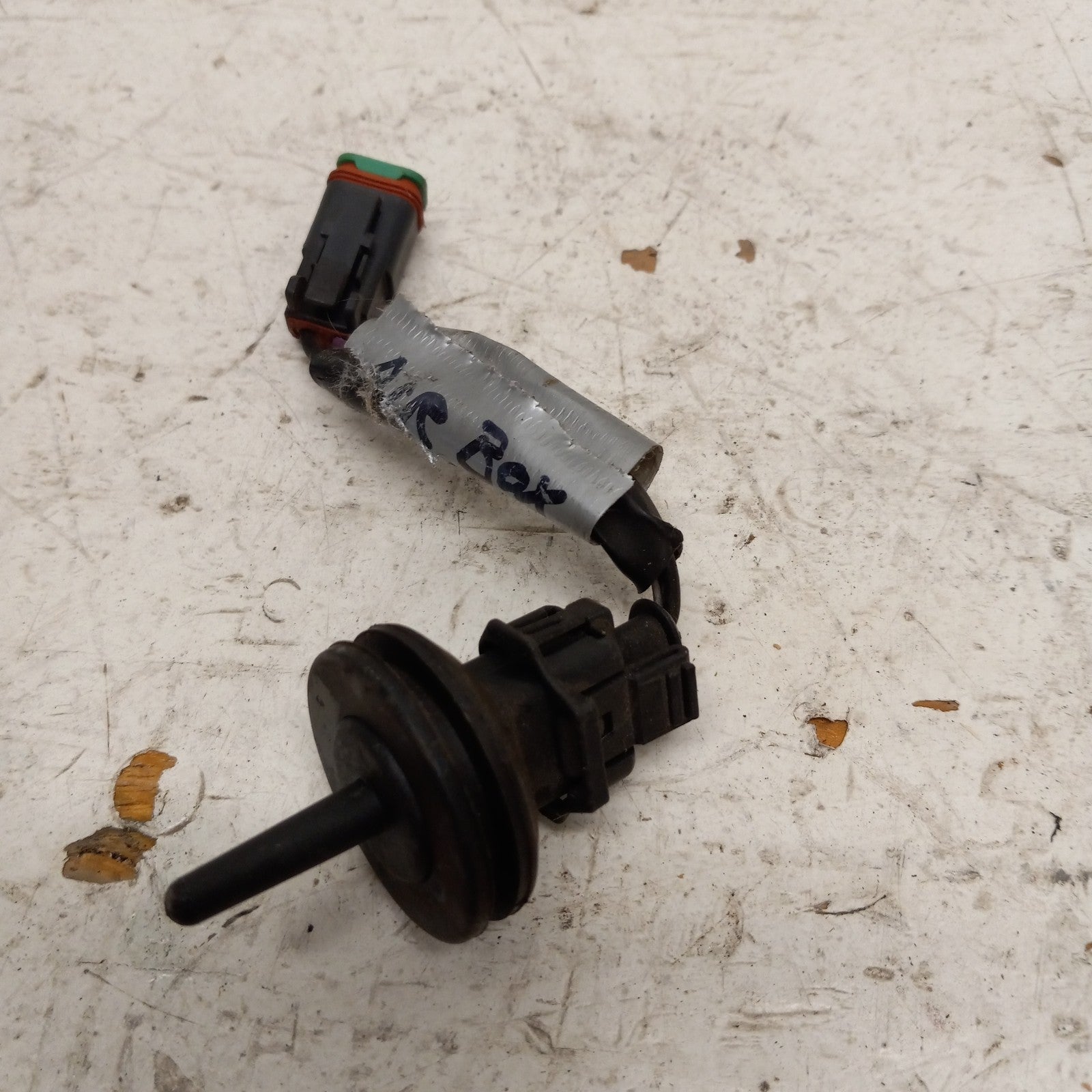 Ski-Doo Snowmobile 1997-2007 MXZ Summit Legend OEM Air Sensor Part# 270600000