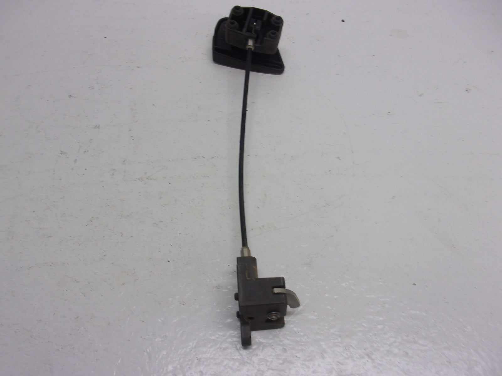 Yamaha Waverunner 2002-2005 FX1000 FX1100 FX140 Hood Latch # F1B-651A1-00-00